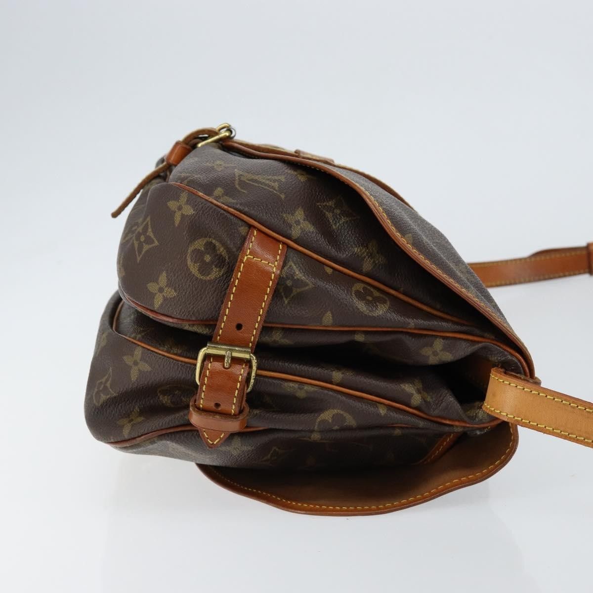 Louis Vuitton Louis Vuitton Saumur Handbag Monogram Canvas Size ONE SIZE - 3 Thumbnail