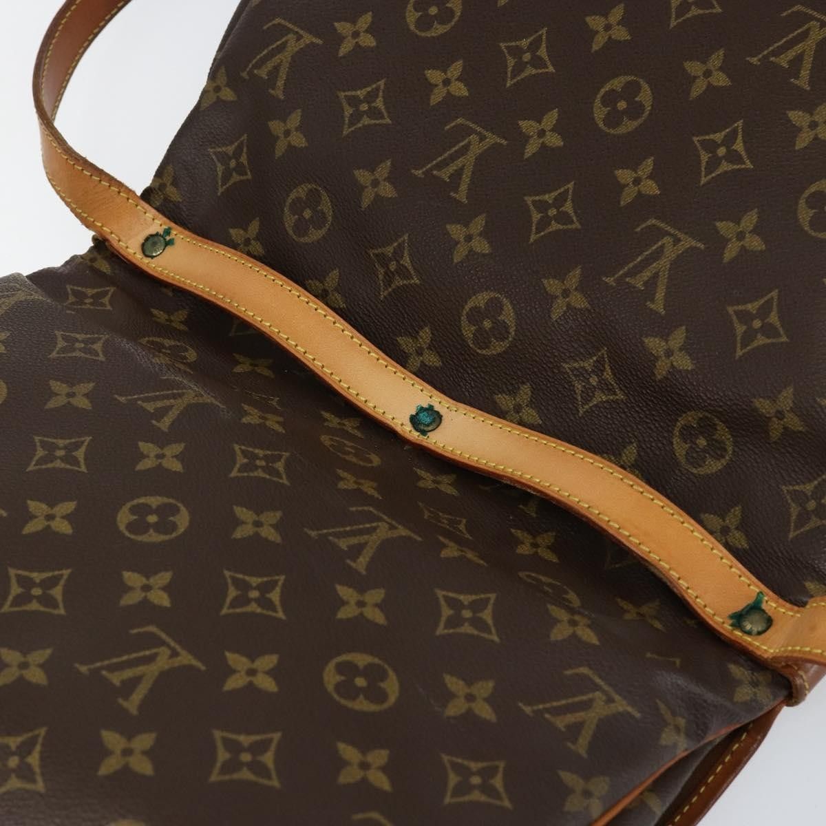 Louis Vuitton Louis Vuitton Saumur Handbag Monogram Canvas Size ONE SIZE - 21 Thumbnail