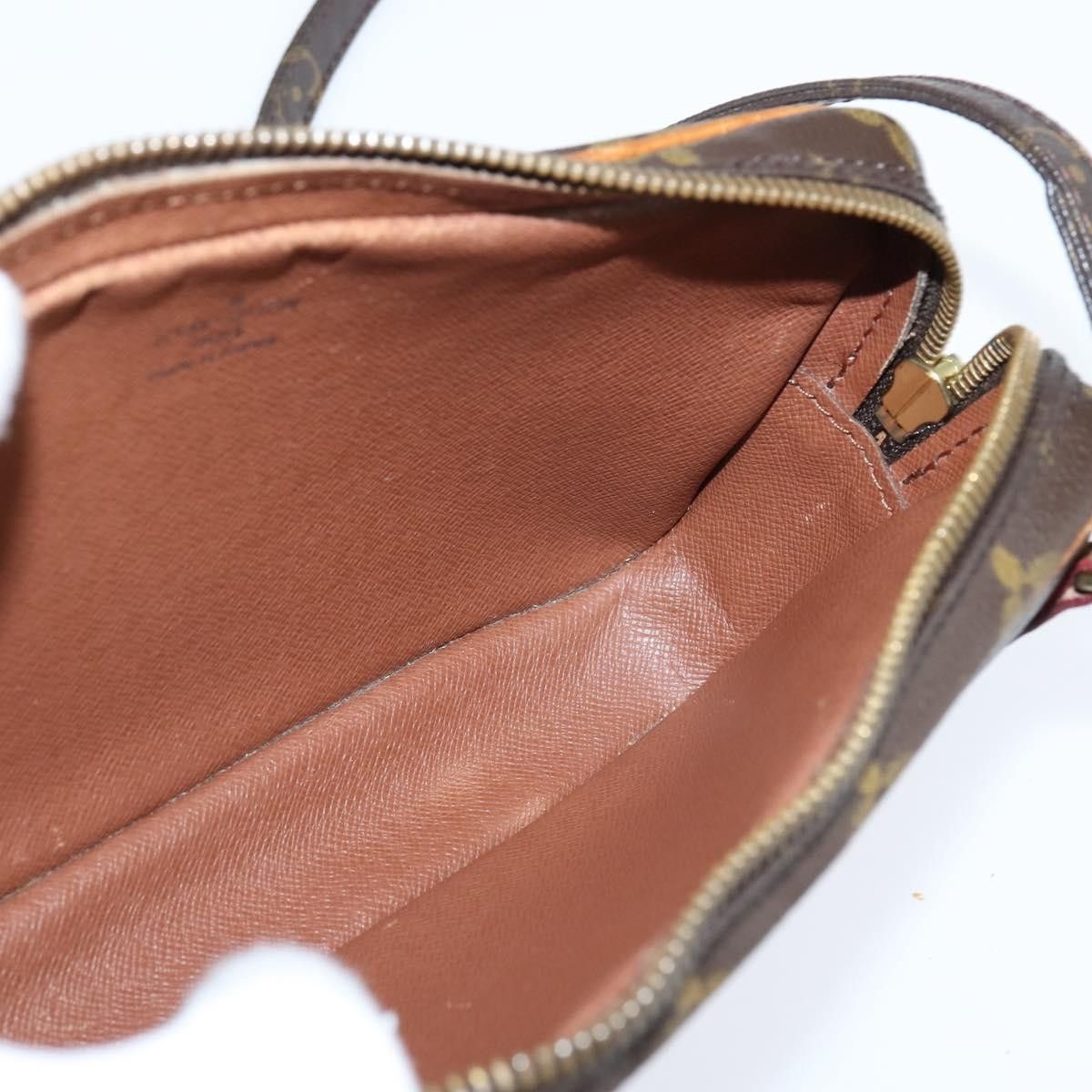 Louis Vuitton Louis Vuitton Pochette Marly Bandouliere Bag Monogram Canvas Size ONE SIZE - 19 Thumbnail