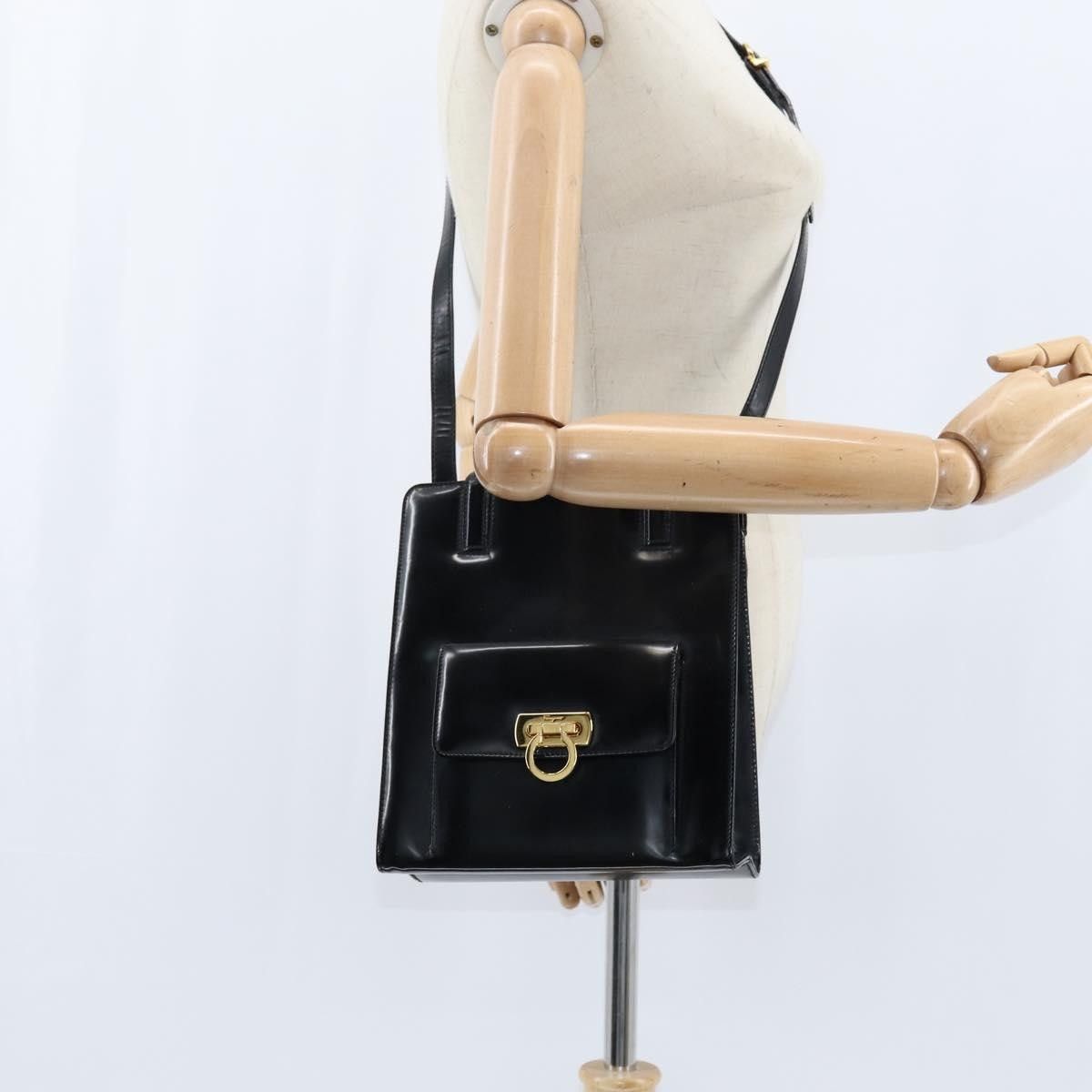 Salvatore Ferragamo Salvatore Ferragamo Gancini handbag Patent leather Size ONE SIZE - 13 Thumbnail