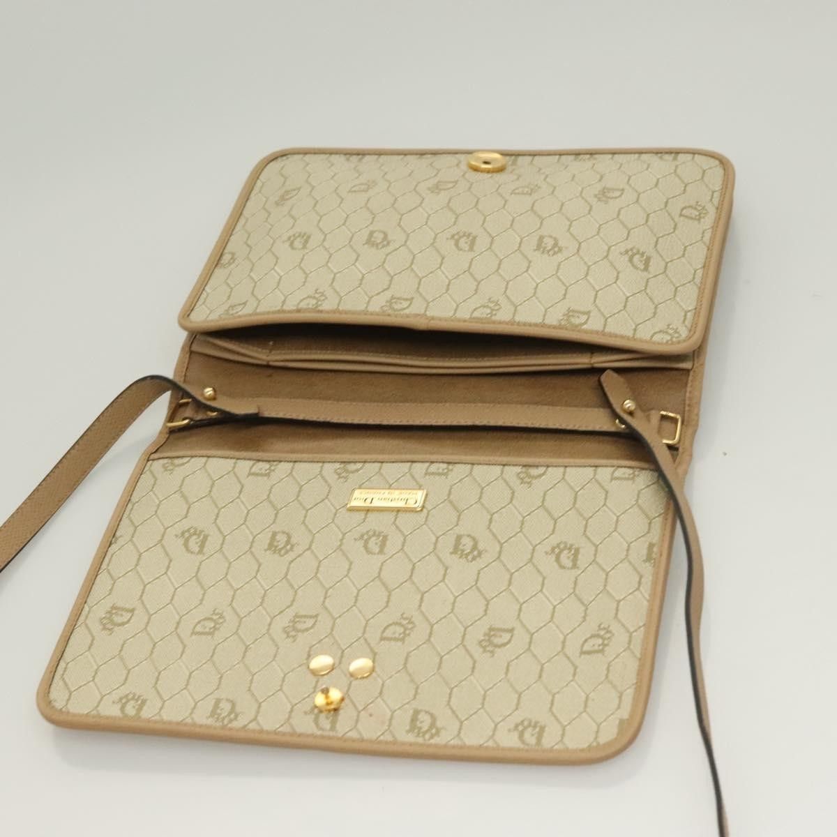 Dior Christian Dior Vintage Honeycomb Shoulder Bag Leather Size ONE SIZE - 18 Thumbnail
