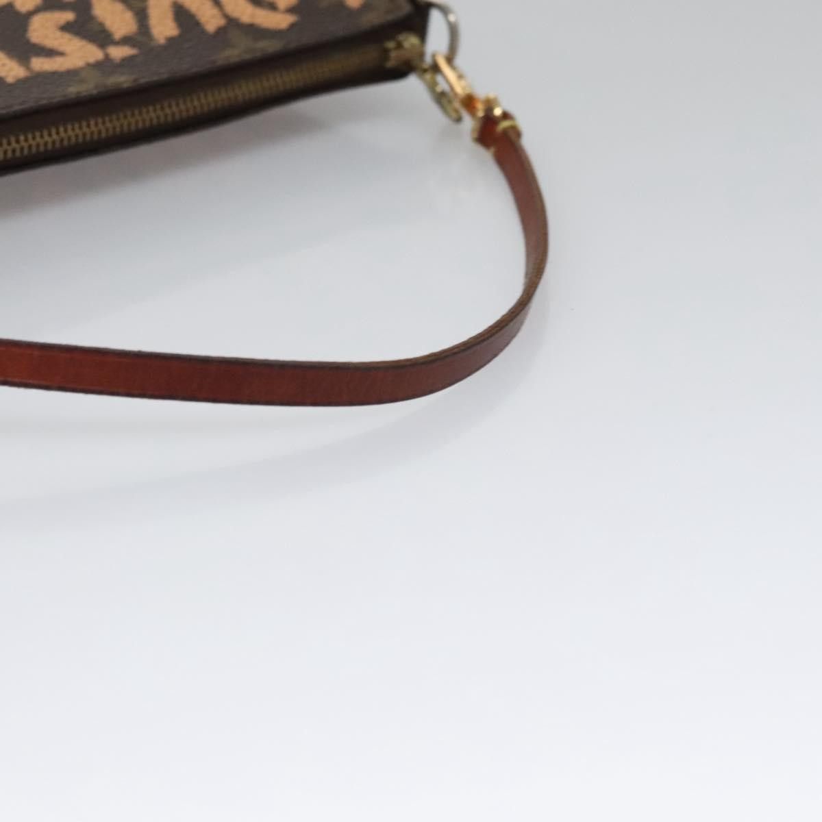 Louis Vuitton Louis Vuitton Pochette Accessoires Limited Edition Monogram Graffiti Size ONE SIZE - 8 Thumbnail