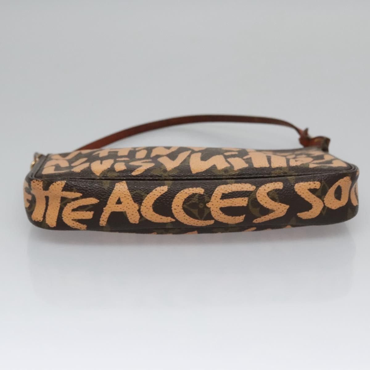 Louis Vuitton Louis Vuitton Pochette Accessoires Limited Edition Monogram Graffiti Size ONE SIZE - 15 Thumbnail