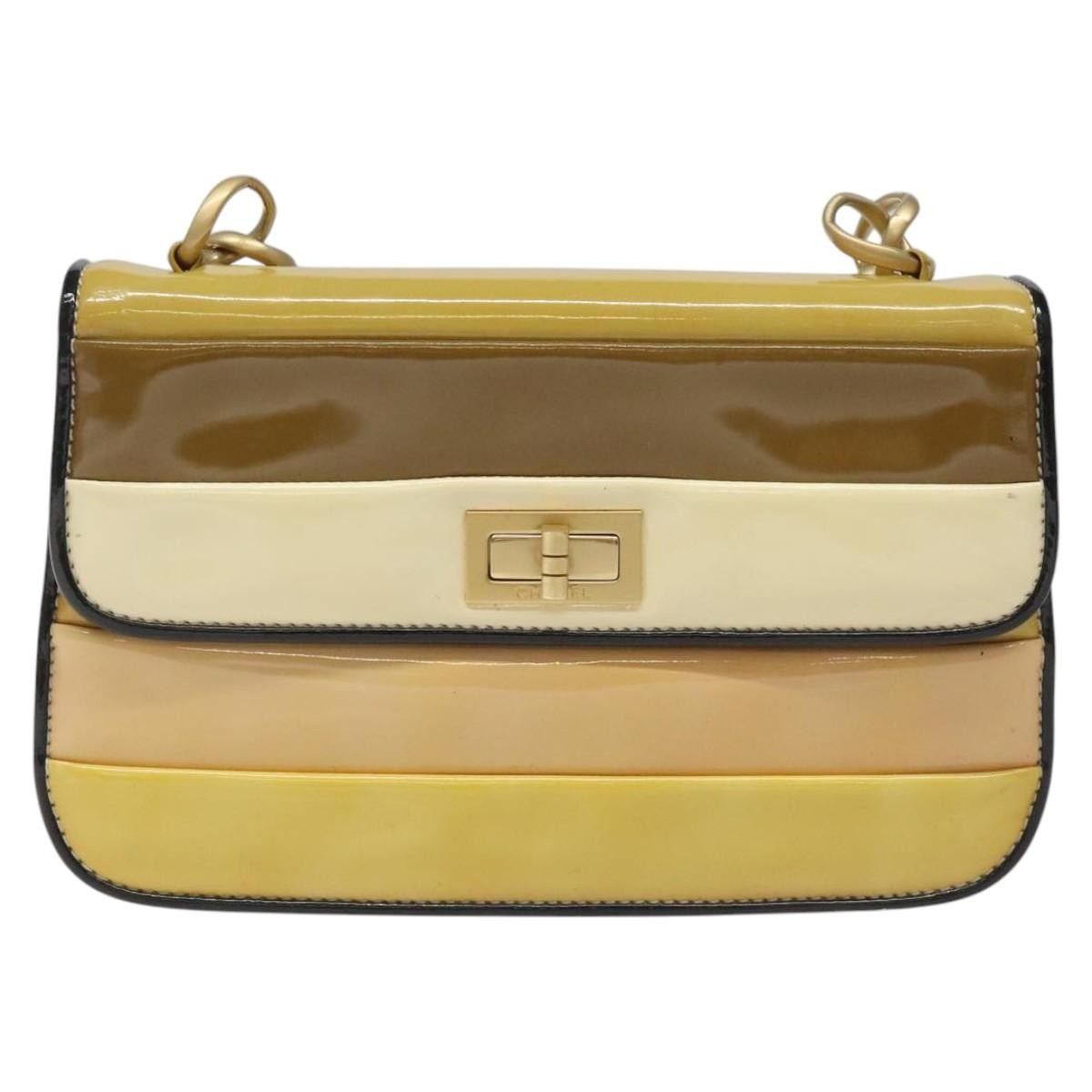 Chanel Chanel Vintage Chain Shoulder Bag Patent leather Size ONE SIZE - 24 Thumbnail