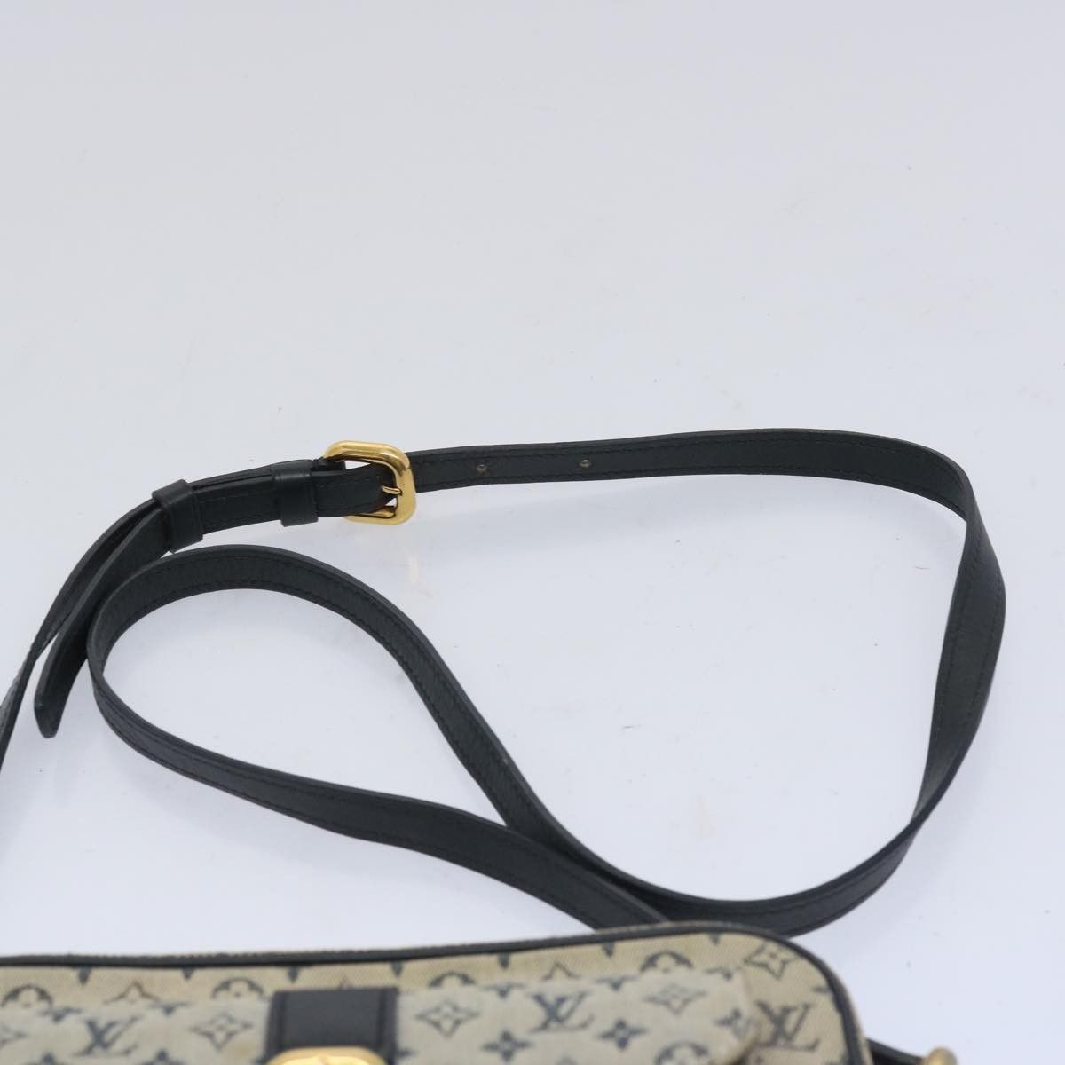 Louis Vuitton Louis Vuitton Juliette Crossbody Bag Mini Lin Size ONE SIZE - 19 Thumbnail