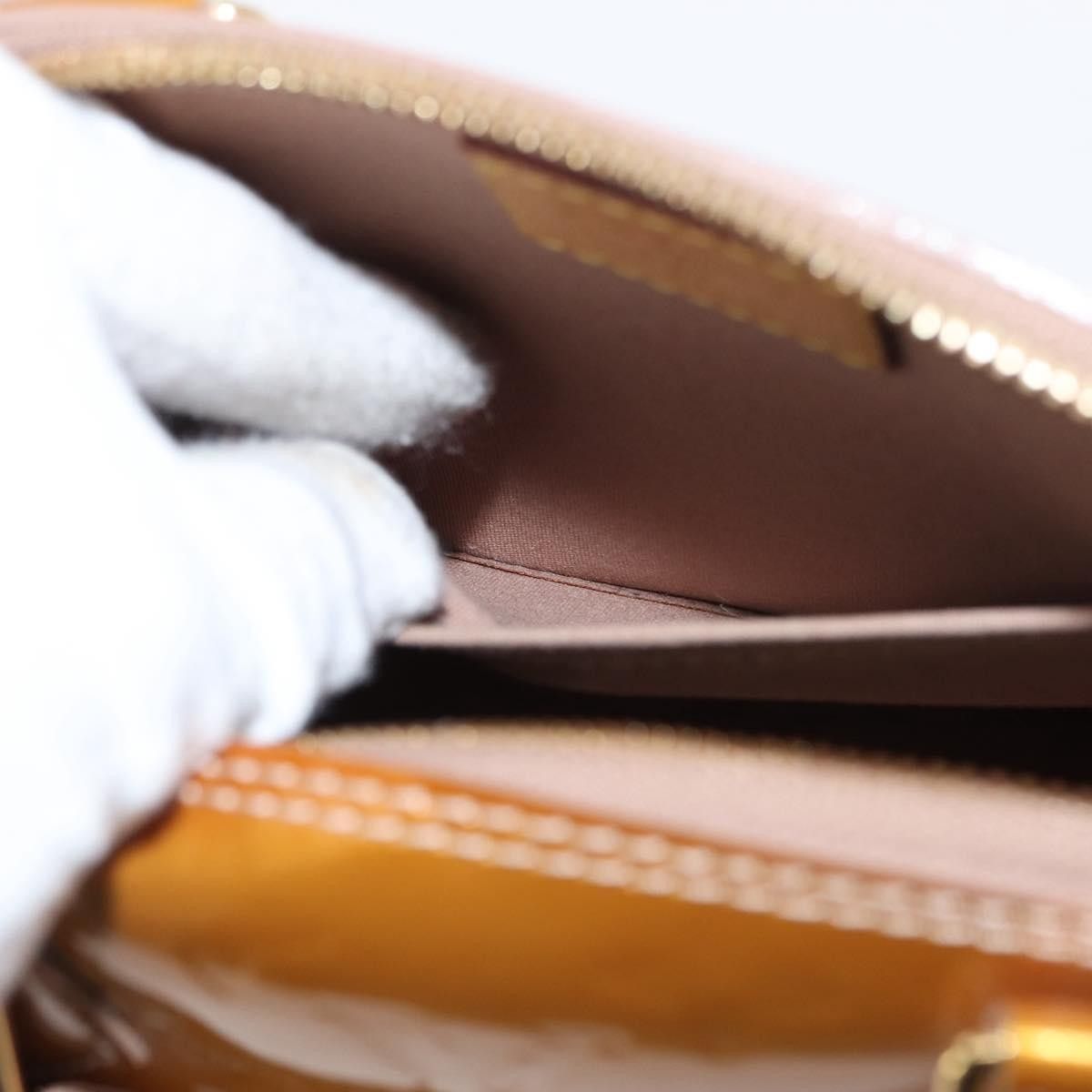 Louis Vuitton Louis Vuitton Alma Handbag Monogram Vernis Size ONE SIZE - 23 Thumbnail