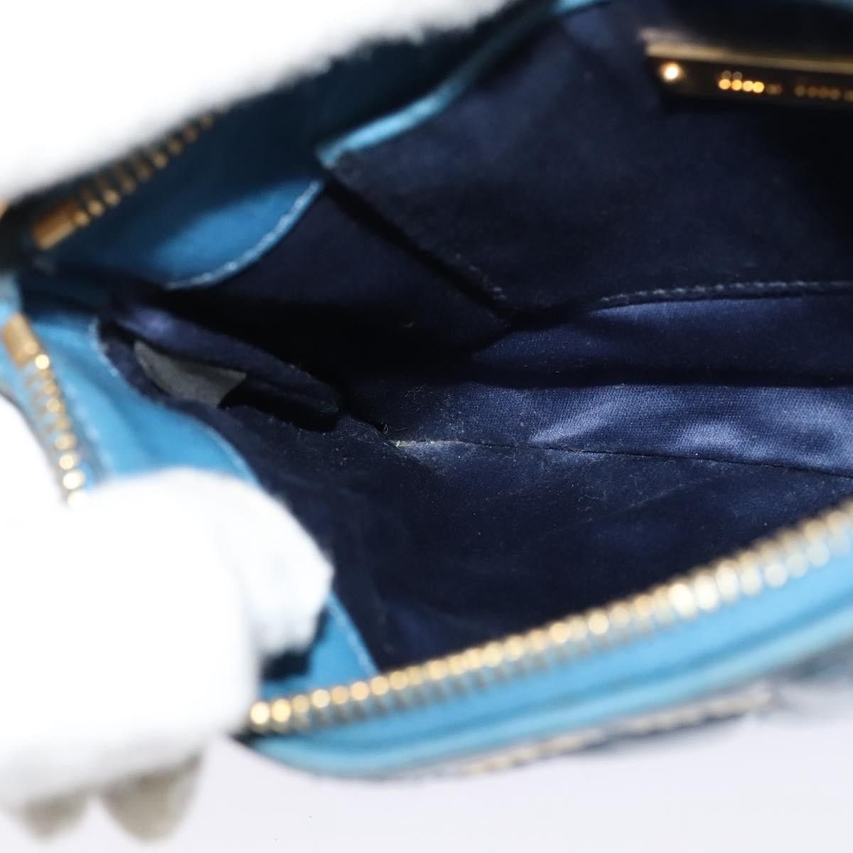 Miu Miu Miu Miu Zip Wristlet Pouch Matelasse Leather Size ONE SIZE - 18 Thumbnail