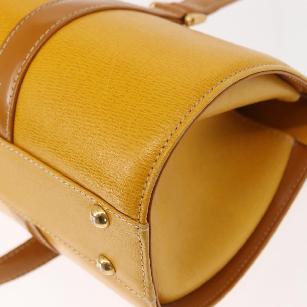 Burberry Burberry Vintage Handbag Leather Size ONE SIZE - 11 Thumbnail