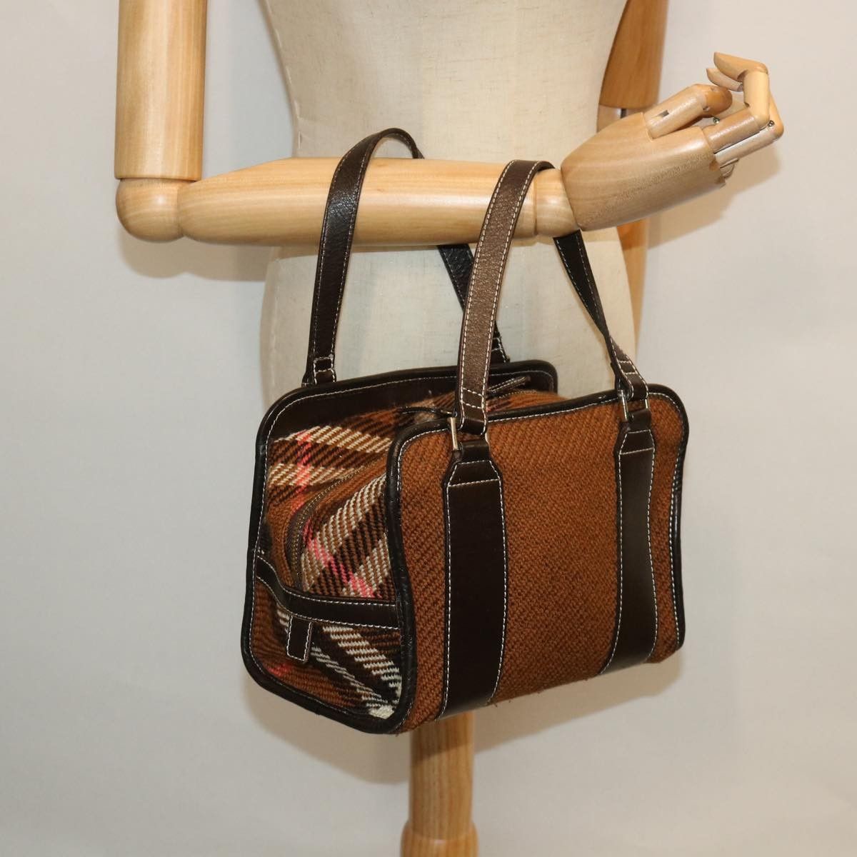 Burberry Burberry Blue Label Handbag Wool Size ONE SIZE - 13 Thumbnail
