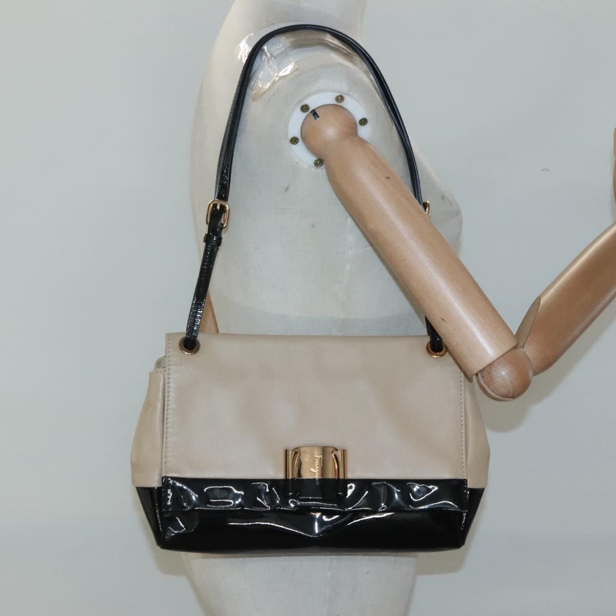 Salvatore Ferragamo Salvatore Ferragamo Vala Shoulder Bag Leather Size ONE SIZE - 13 Thumbnail