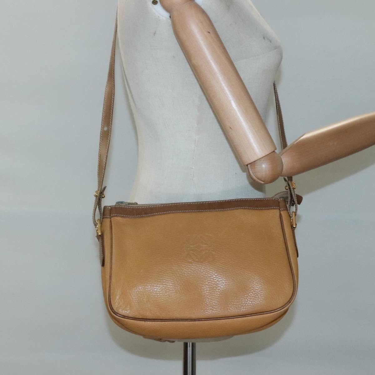 Loewe Loewe Anagram Shoulder Bag Leather Size ONE SIZE - 13 Thumbnail