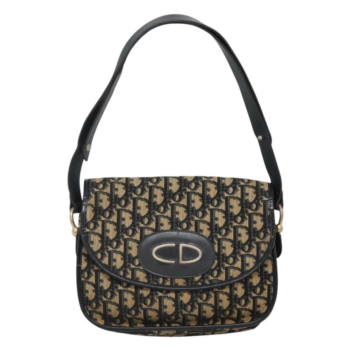 Dior Christian Dior Vintage CD Logo Shoulder Bag Leather Size ONE SIZE - 16 Thumbnail
