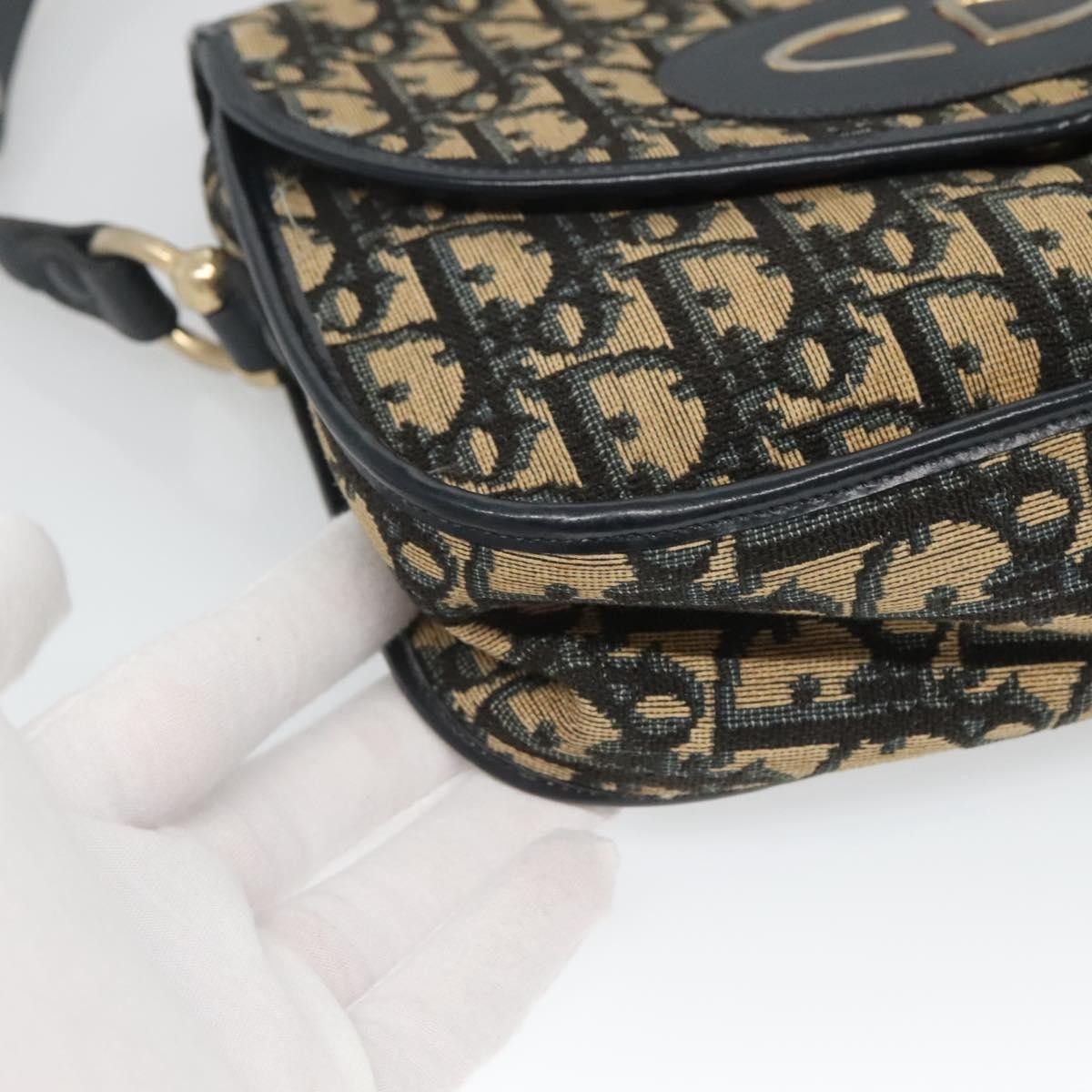 Dior Christian Dior Vintage CD Logo Shoulder Bag Leather Size ONE SIZE - 10 Thumbnail