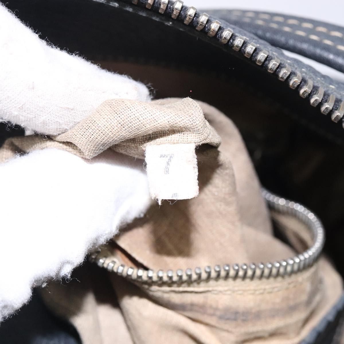 Prada Prada Vintage Shoulder Bag Leather Size ONE SIZE - 7 Thumbnail