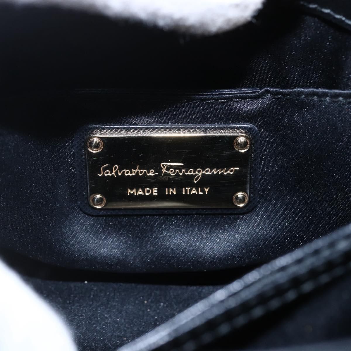 Salvatore Ferragamo Salvatore Ferragamo Vala Shoulder Bag Leather Size ONE SIZE - 6 Thumbnail