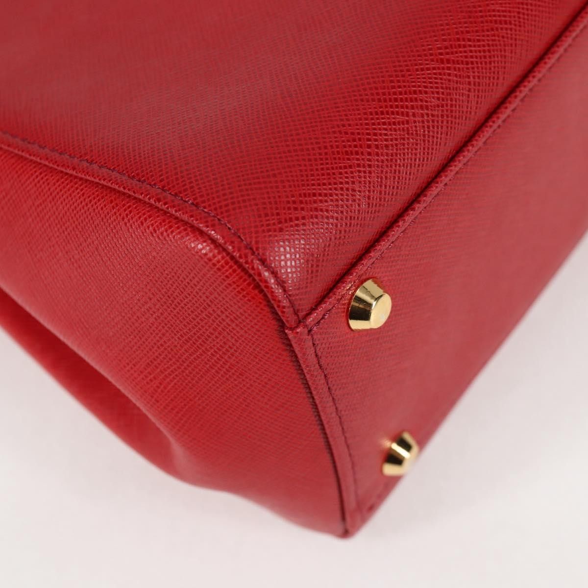 Burberry Burberry Vintage Handbag Leather Size ONE SIZE - 9 Thumbnail