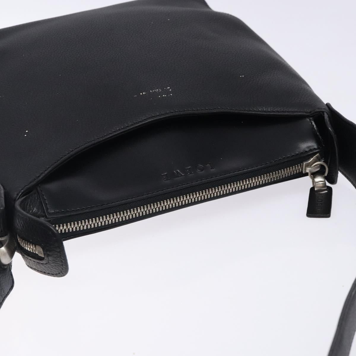 Loewe Loewe Vintage Shoulder Bag Leather Size ONE SIZE - 15 Thumbnail