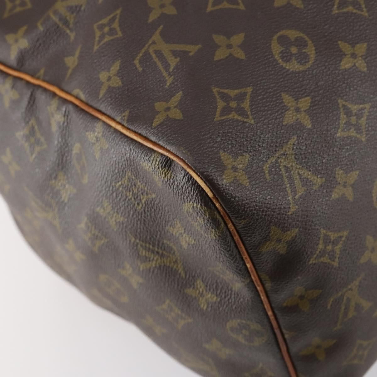 Louis Vuitton Louis Vuitton Keepall Bag Monogram Canvas Size ONE SIZE - 13 Thumbnail