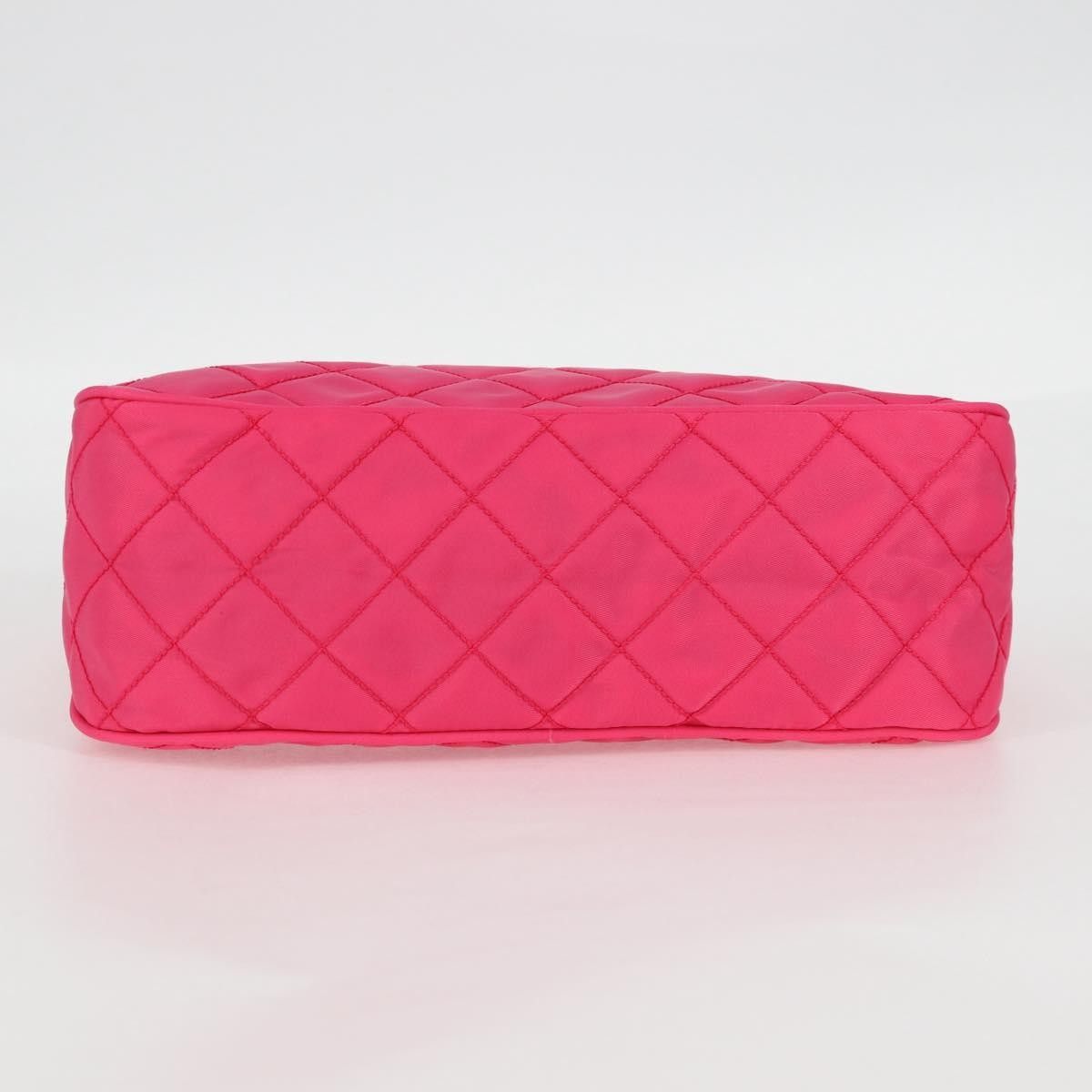 Prada Prada Vintage Pouch Quilted Tessuto Size ONE SIZE - 14 Thumbnail