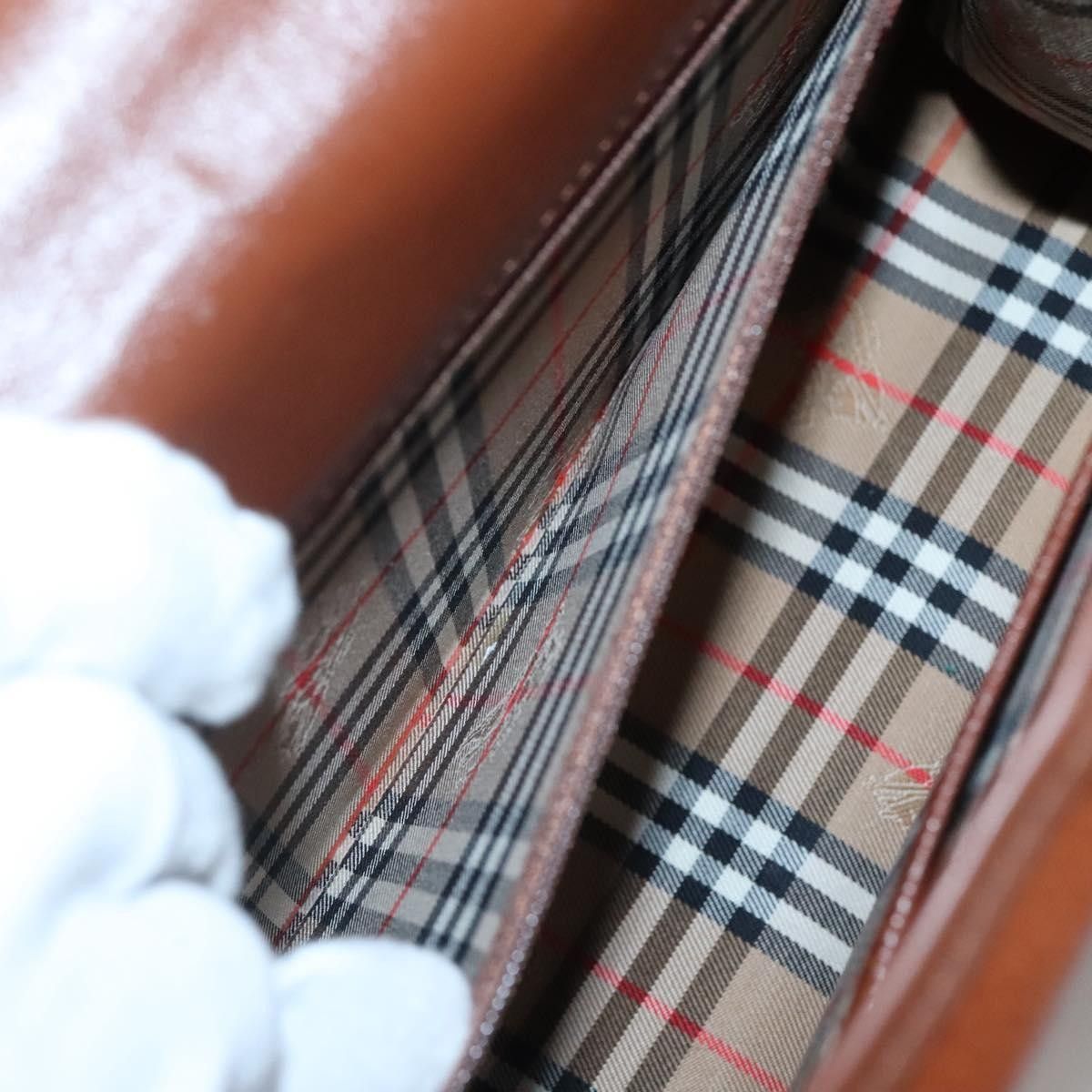 Burberry Burberry Vintage Handbag Leather Size ONE SIZE - 21 Thumbnail