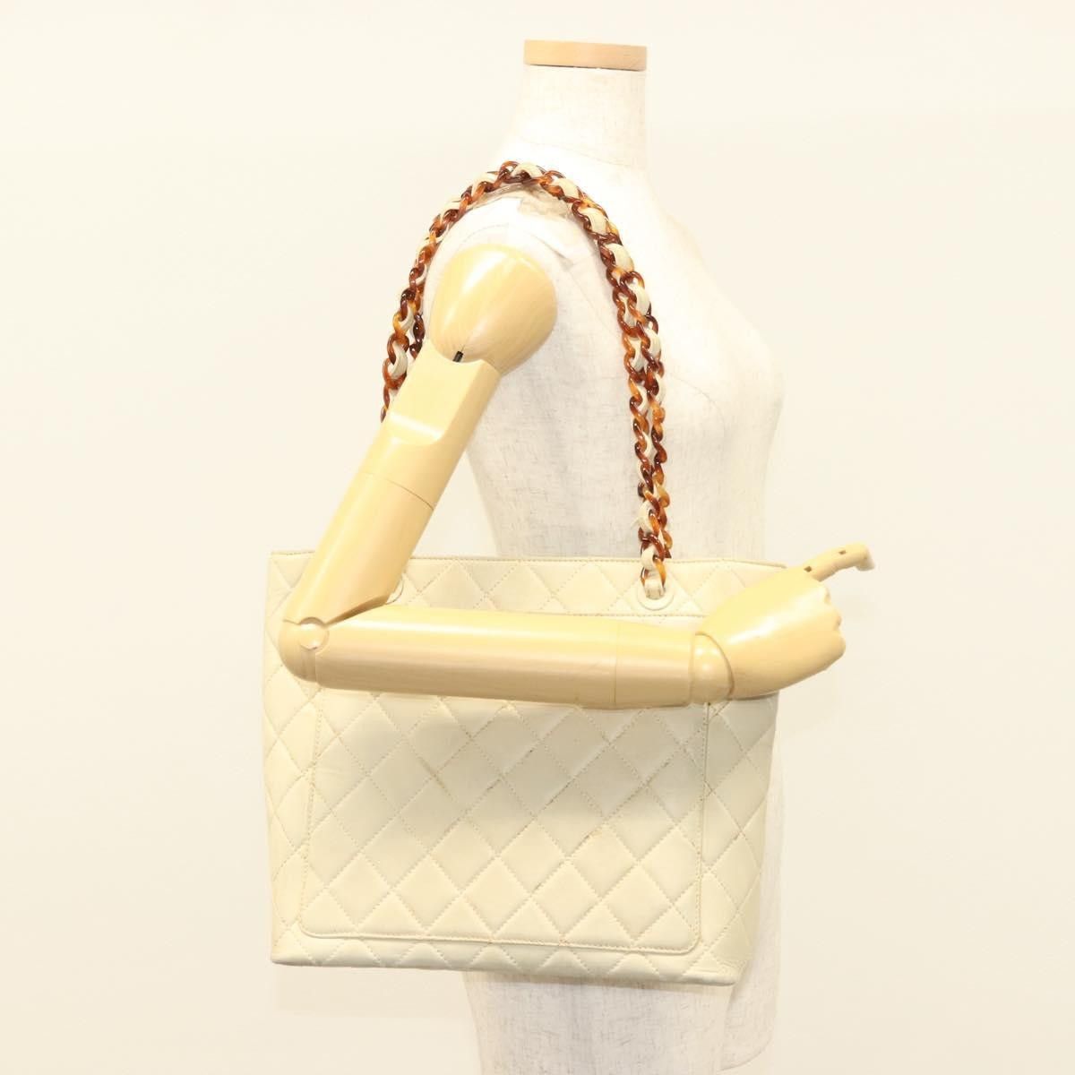 Chanel Chanel Vintage CC Front Pocket Tote Quilted Leather Size ONE SIZE - 16 Thumbnail