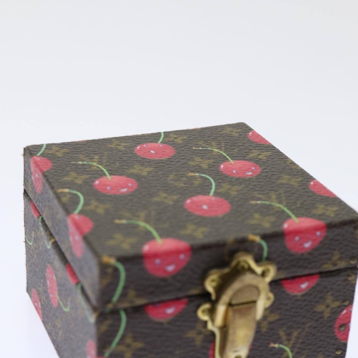 Louis Vuitton Louis Vuitton Monogram Cherry Box Monogram cherry box limited edition Size ONE SIZE - 15 Thumbnail