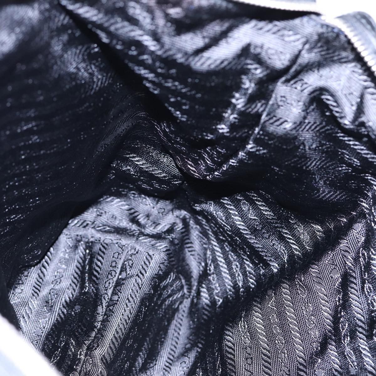 Prada Prada Vintage Shoulder Bag Quilted Tessuto Size ONE SIZE - 22 Thumbnail
