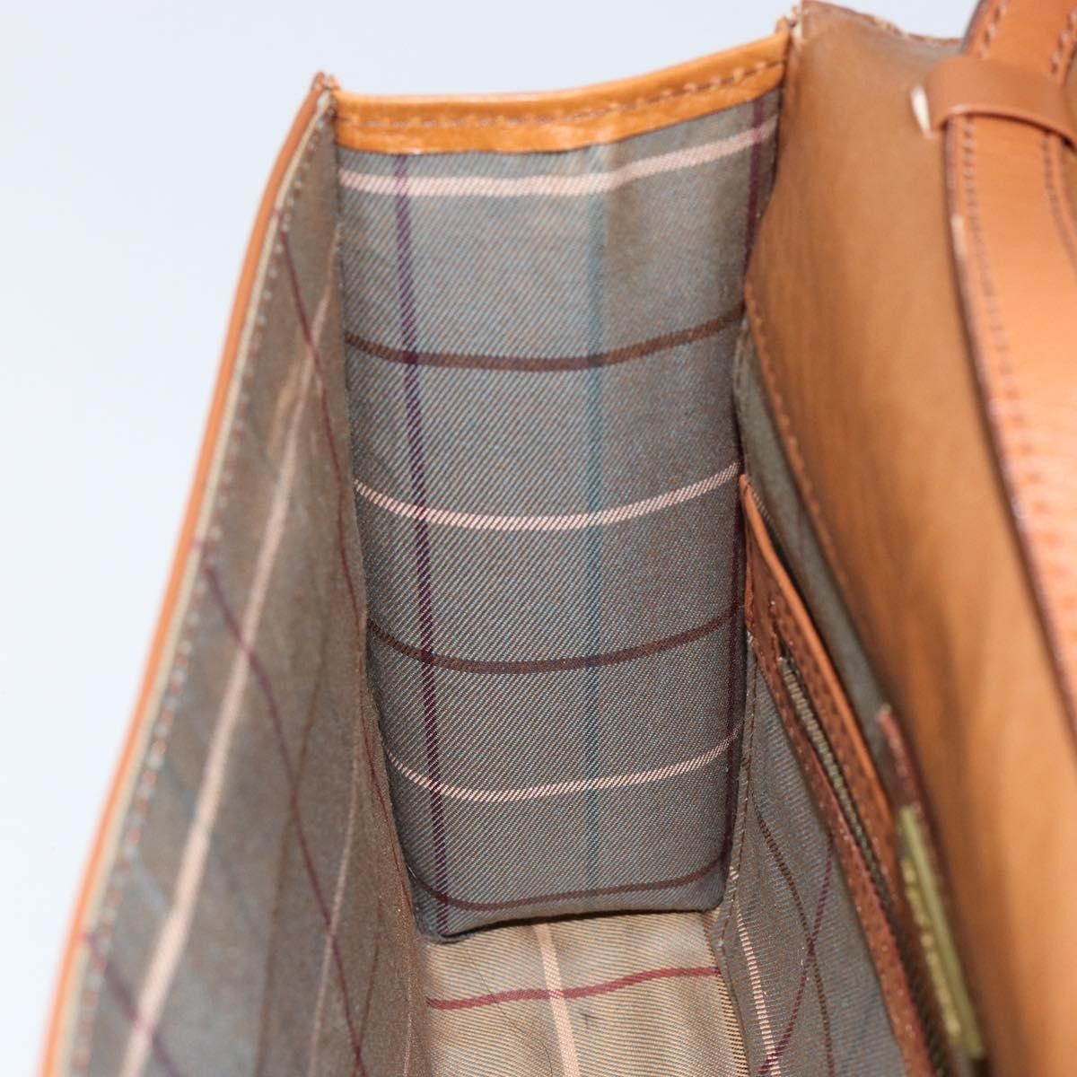 Burberry Burberry Vintage Shoulder Bag Leather Size ONE SIZE - 22 Thumbnail