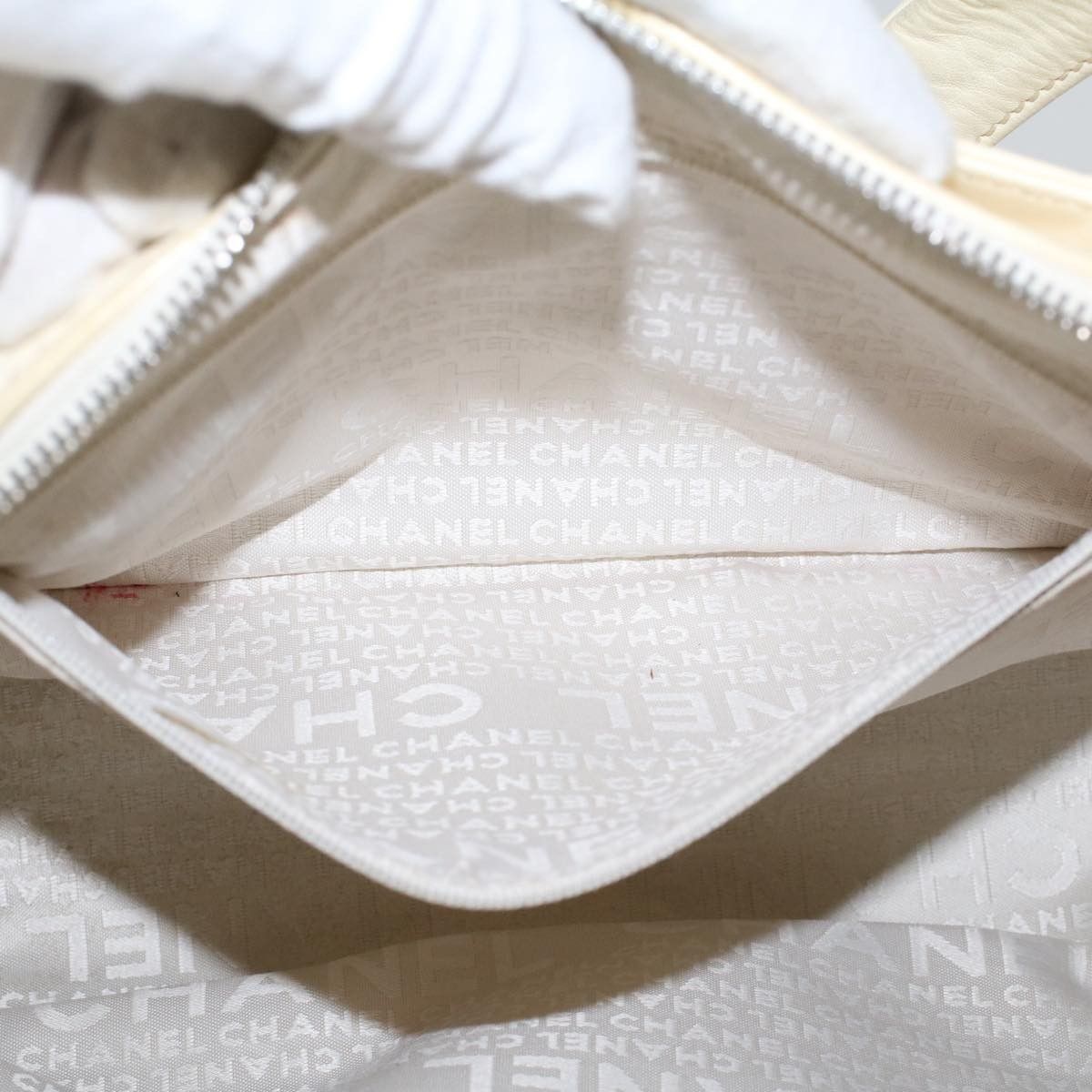 Chanel Chanel Vintage Shoulder Bag Canvas Size ONE SIZE - 23 Thumbnail