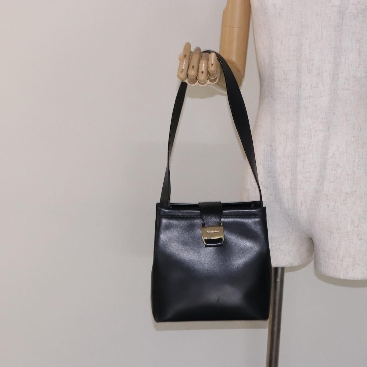 Salvatore Ferragamo Salvatore Ferragamo Vala Shoulder Bag Leather Size ONE SIZE - 14 Thumbnail