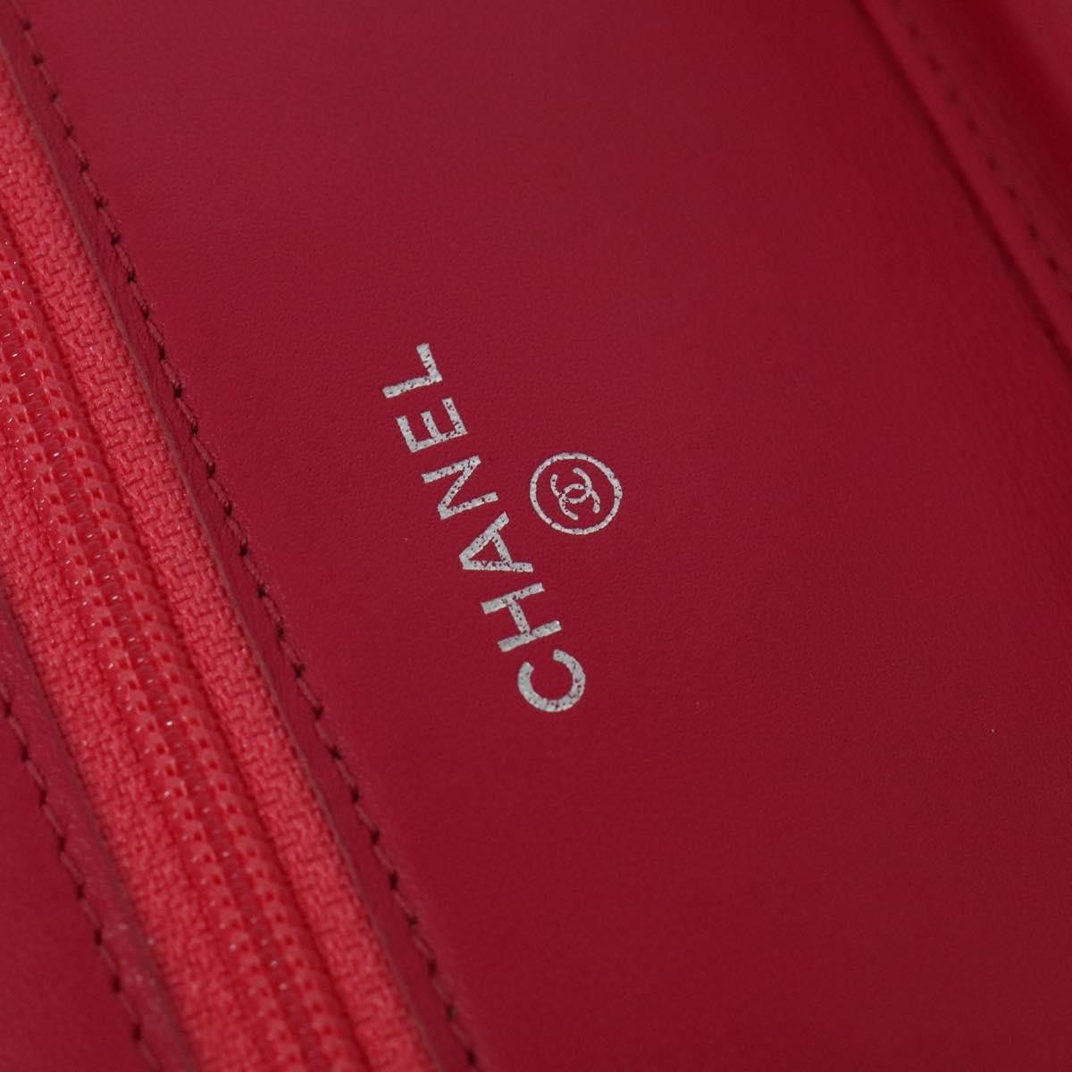 Chanel Chanel CC Logo Wallet on Chain Patent Size ONE SIZE - 6 Thumbnail