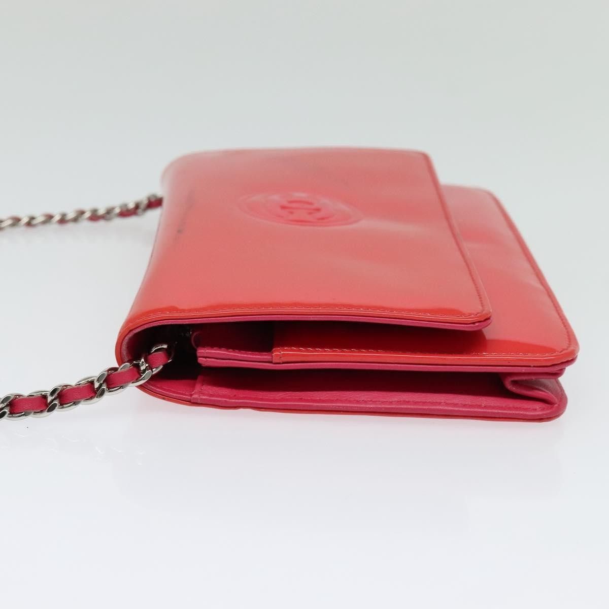 Chanel Chanel CC Logo Wallet on Chain Patent Size ONE SIZE - 3 Thumbnail