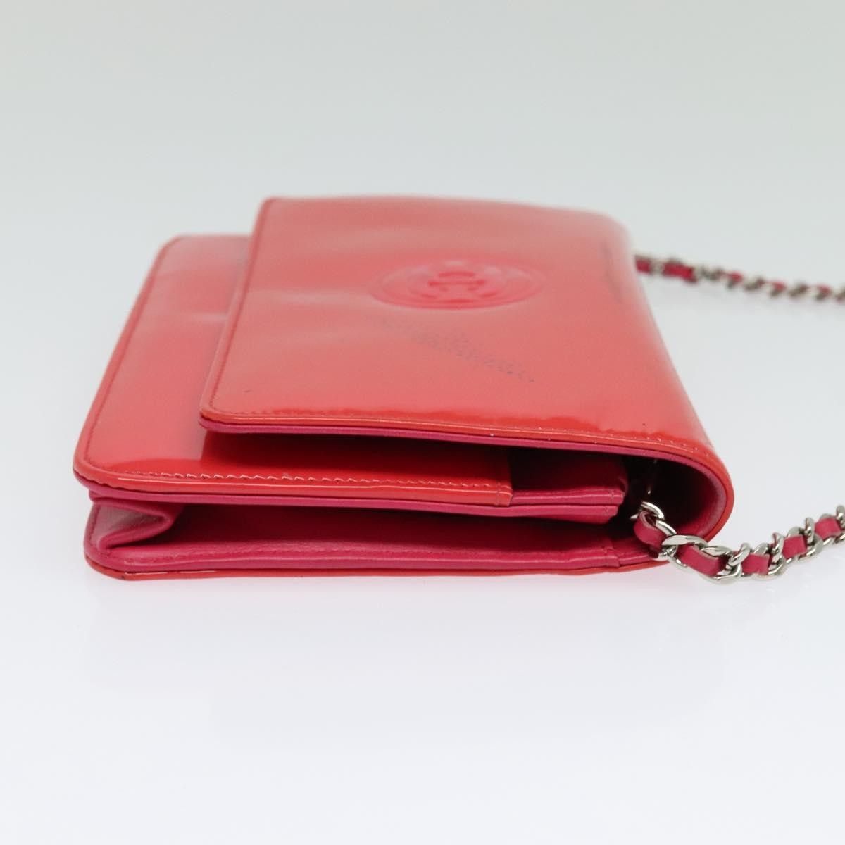 Chanel Chanel CC Logo Wallet on Chain Patent Size ONE SIZE - 4 Thumbnail