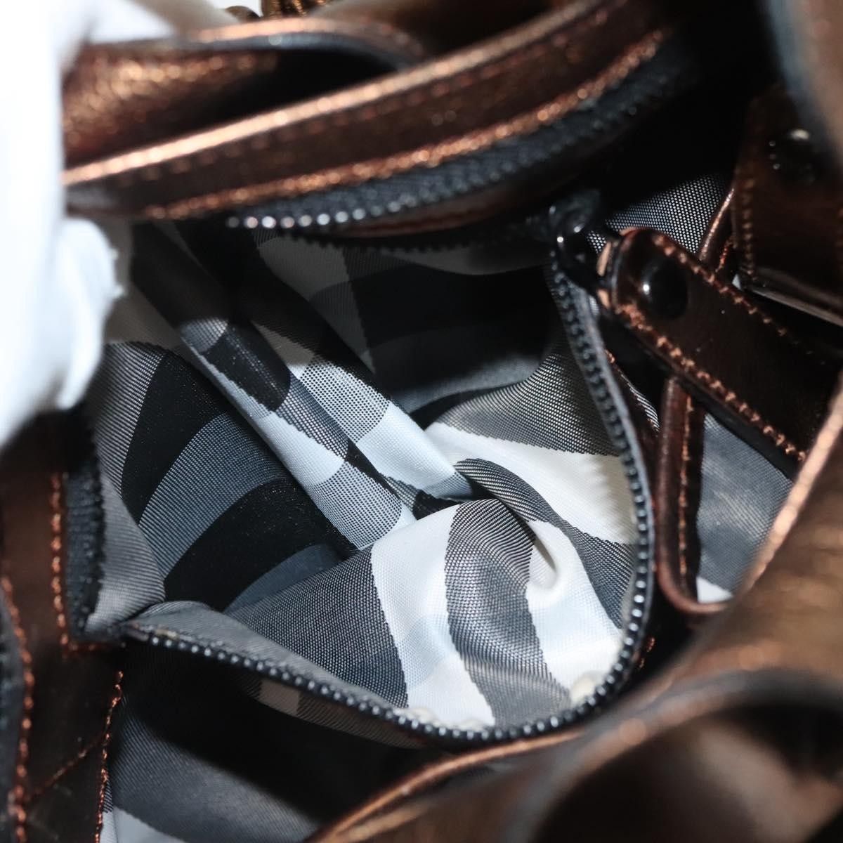 Burberry Burberry Vintage Shoulder Bag Leather Size ONE SIZE - 24 Thumbnail