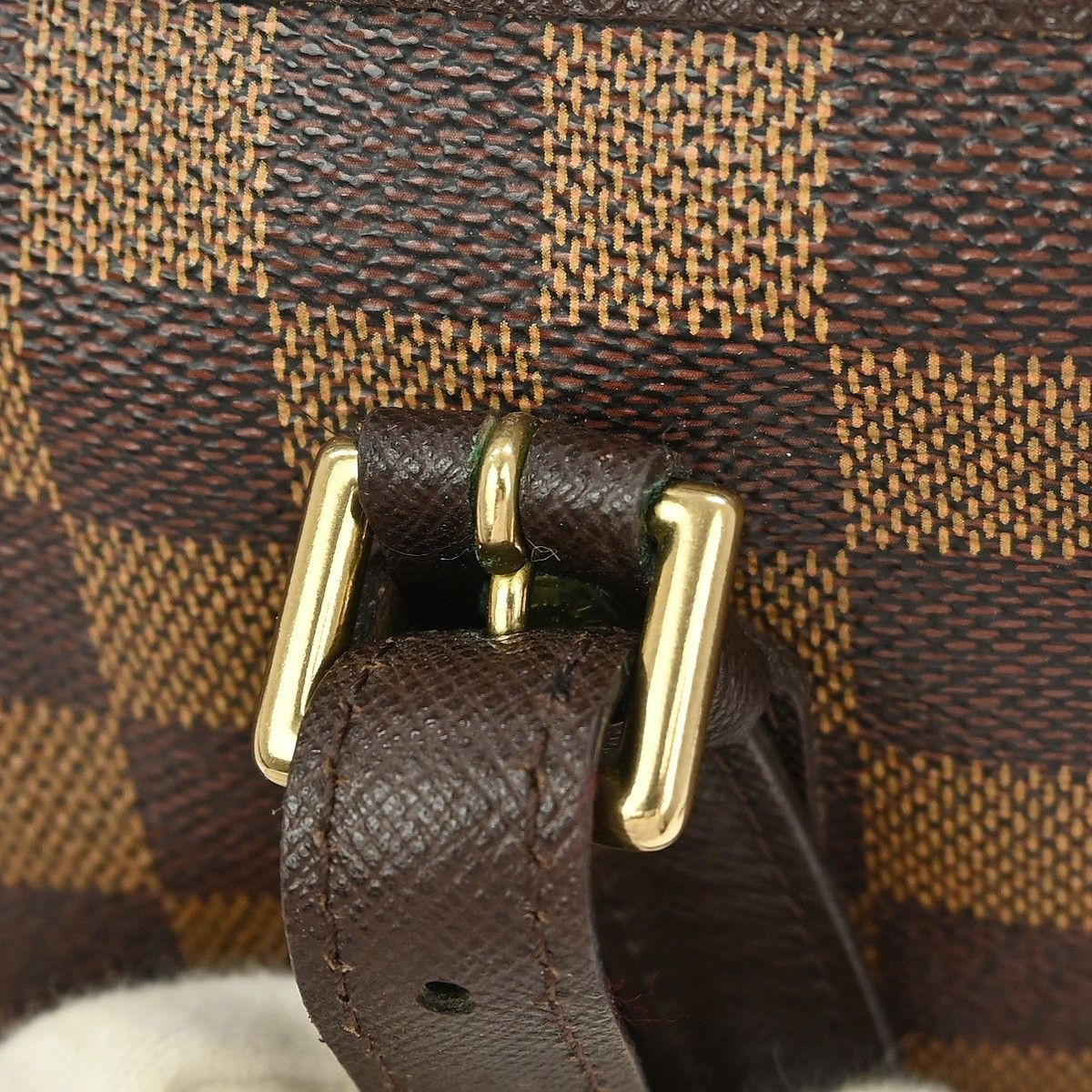Louis Vuitton Louis Vuitton Marais Damier Size ONE SIZE - 8 Thumbnail