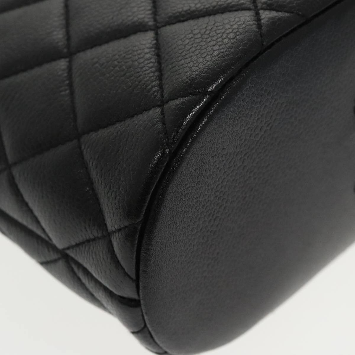 Chanel Chanel Vintage CC Zip Around Shoulder Bag Quilted Caviar Size ONE SIZE - 11 Thumbnail
