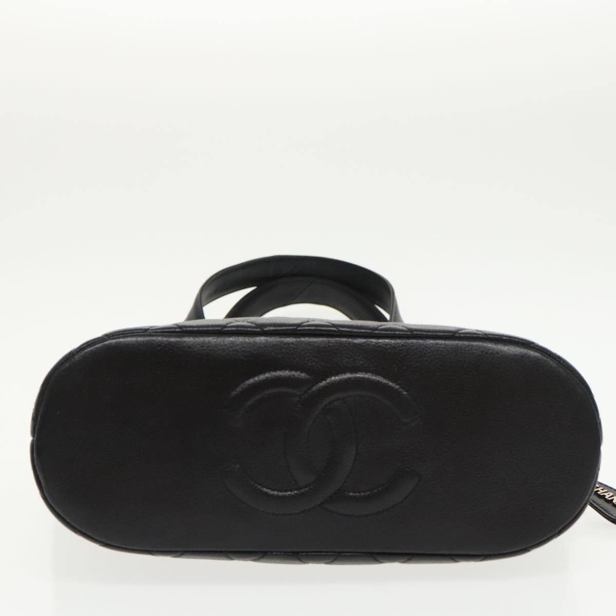 Chanel Chanel Vintage CC Zip Around Shoulder Bag Quilted Caviar Size ONE SIZE - 16 Thumbnail