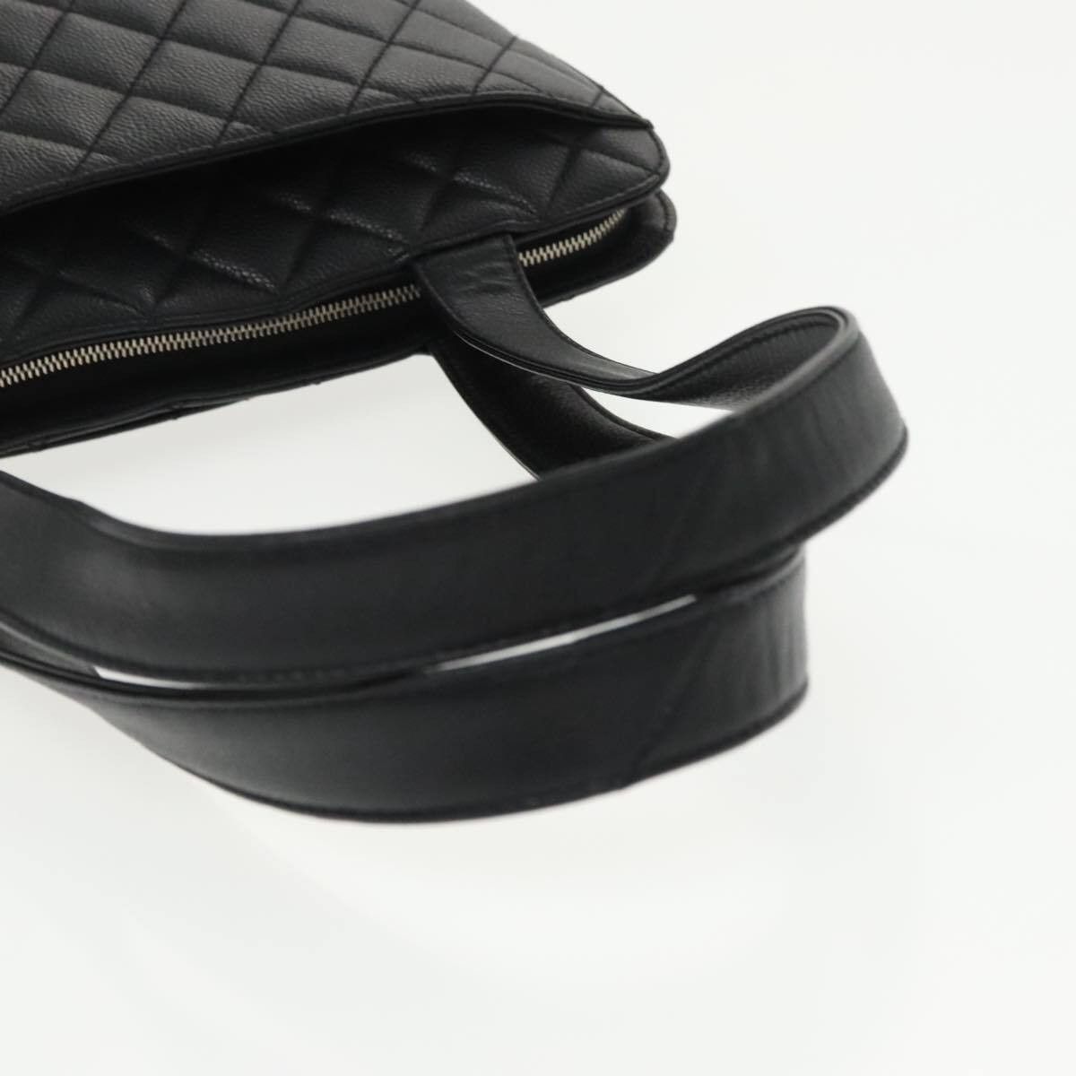 Chanel Chanel Vintage CC Zip Around Shoulder Bag Quilted Caviar Size ONE SIZE - 8 Thumbnail