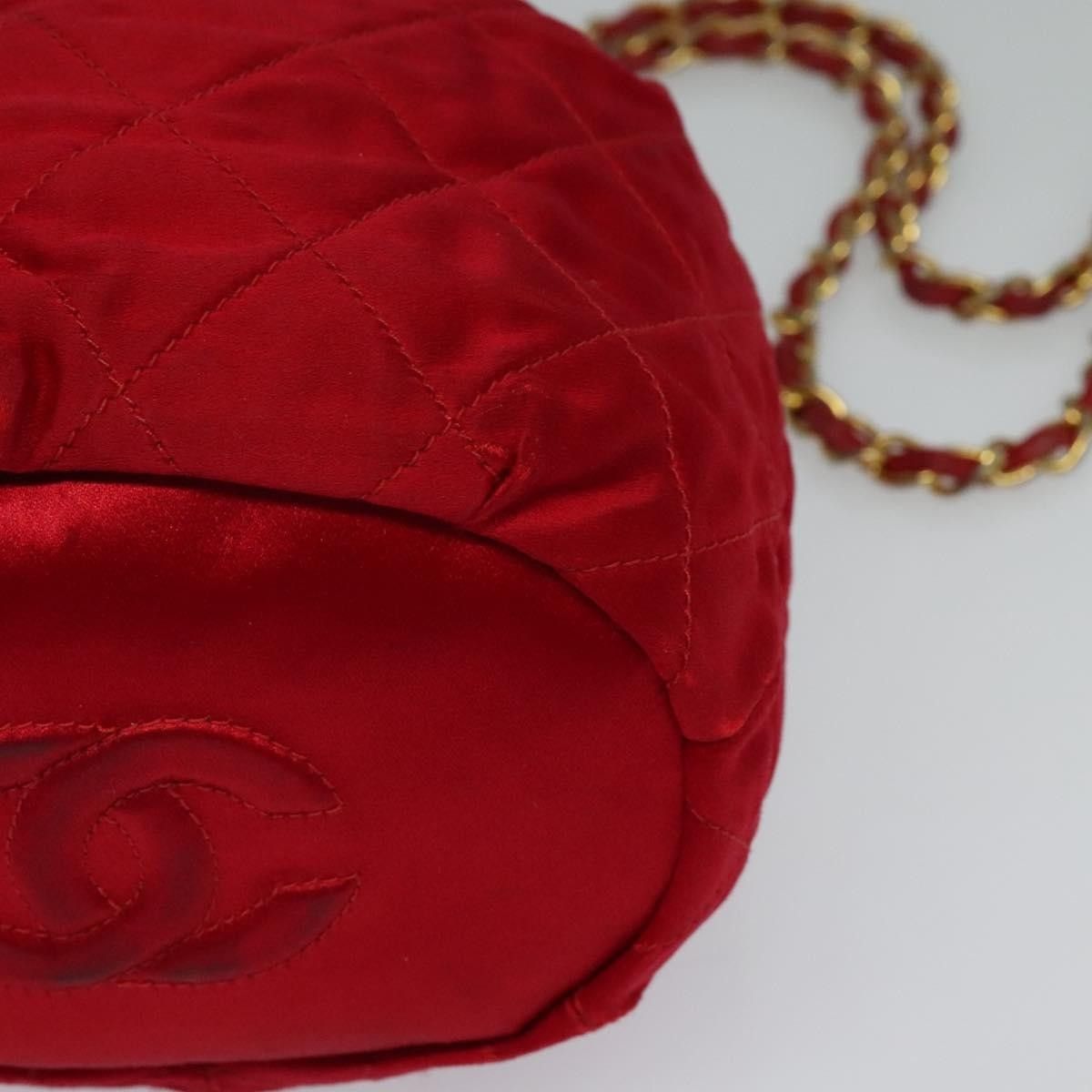 Chanel Chanel Vintage Drawstring Bucket Bag Quilted Satin Size ONE SIZE - 10 Thumbnail
