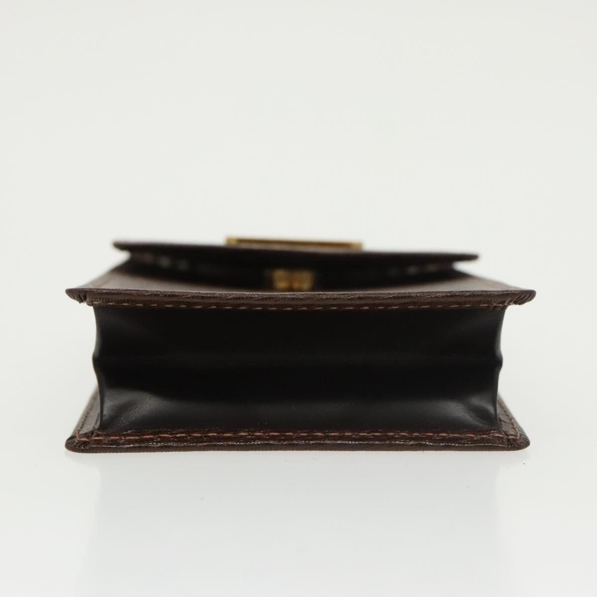 Burberry Burberry Vintage Pouch Leather Size ONE SIZE - 12 Thumbnail