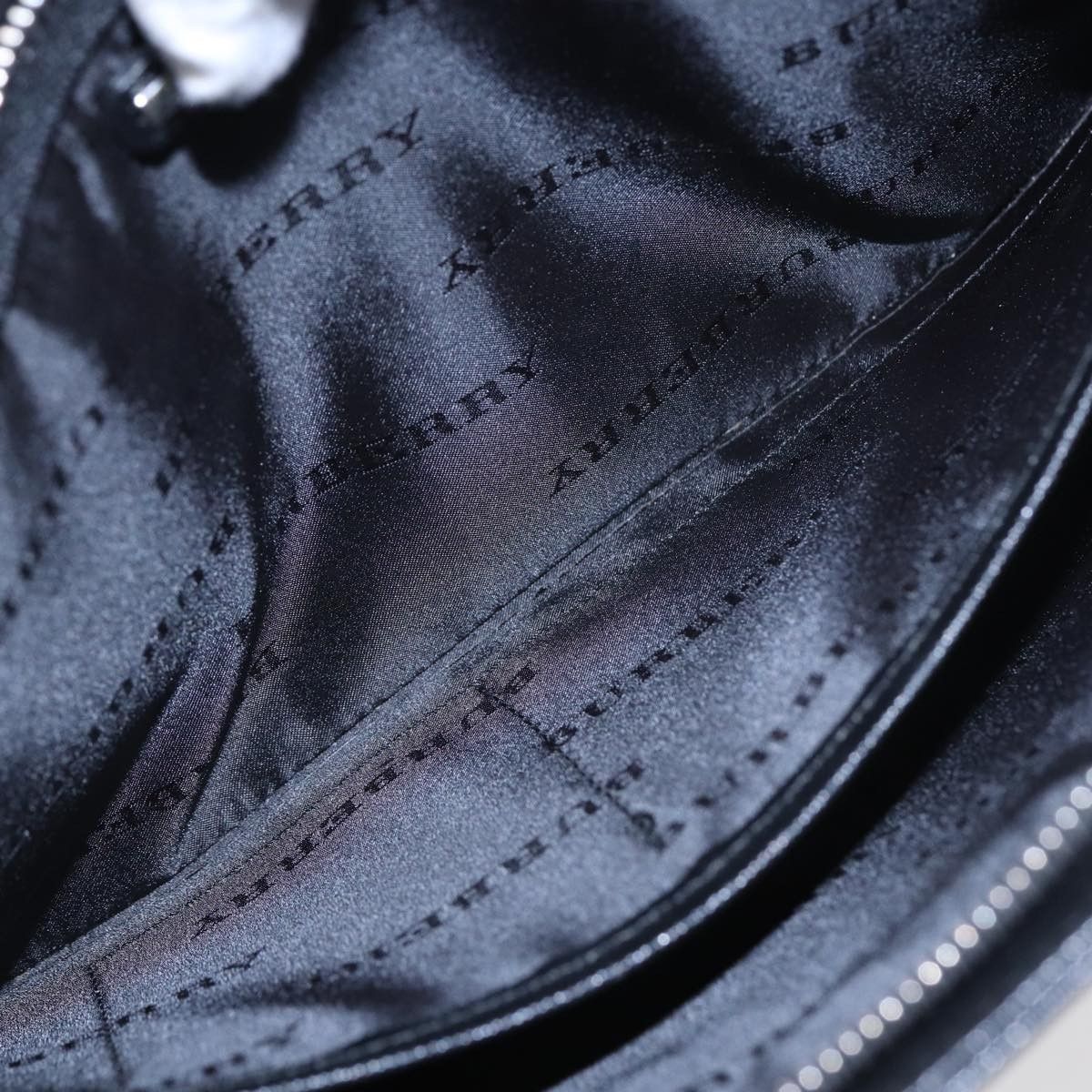 Burberry Burberry Zip Pouch Leather Size ONE SIZE - 20 Thumbnail