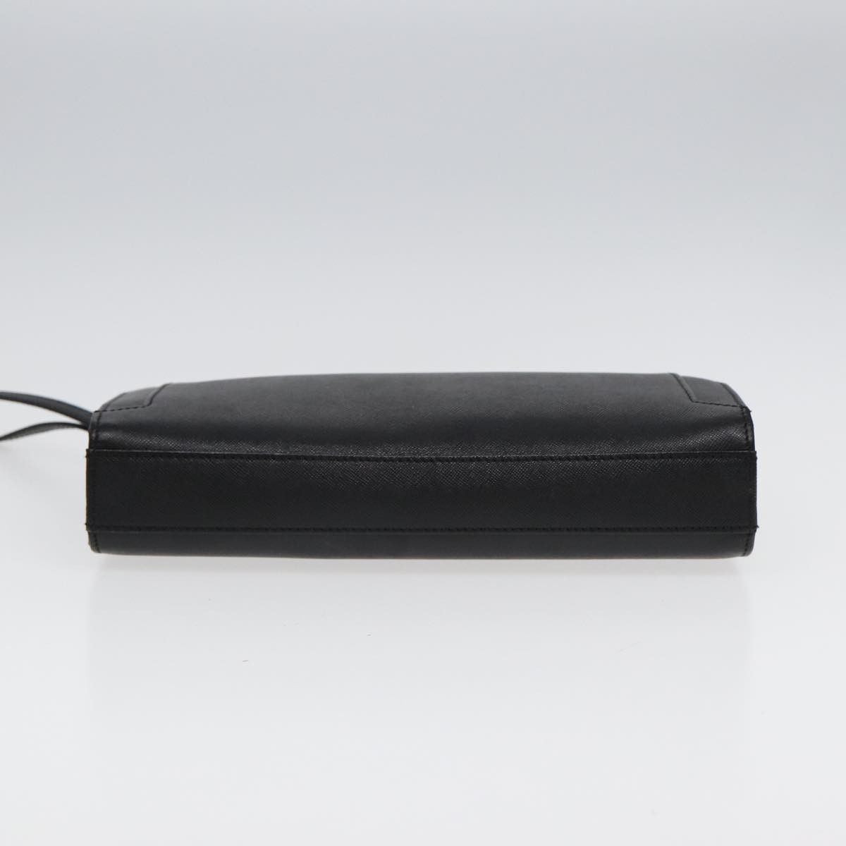 Burberry Burberry Zip Pouch Leather Size ONE SIZE - 12 Thumbnail