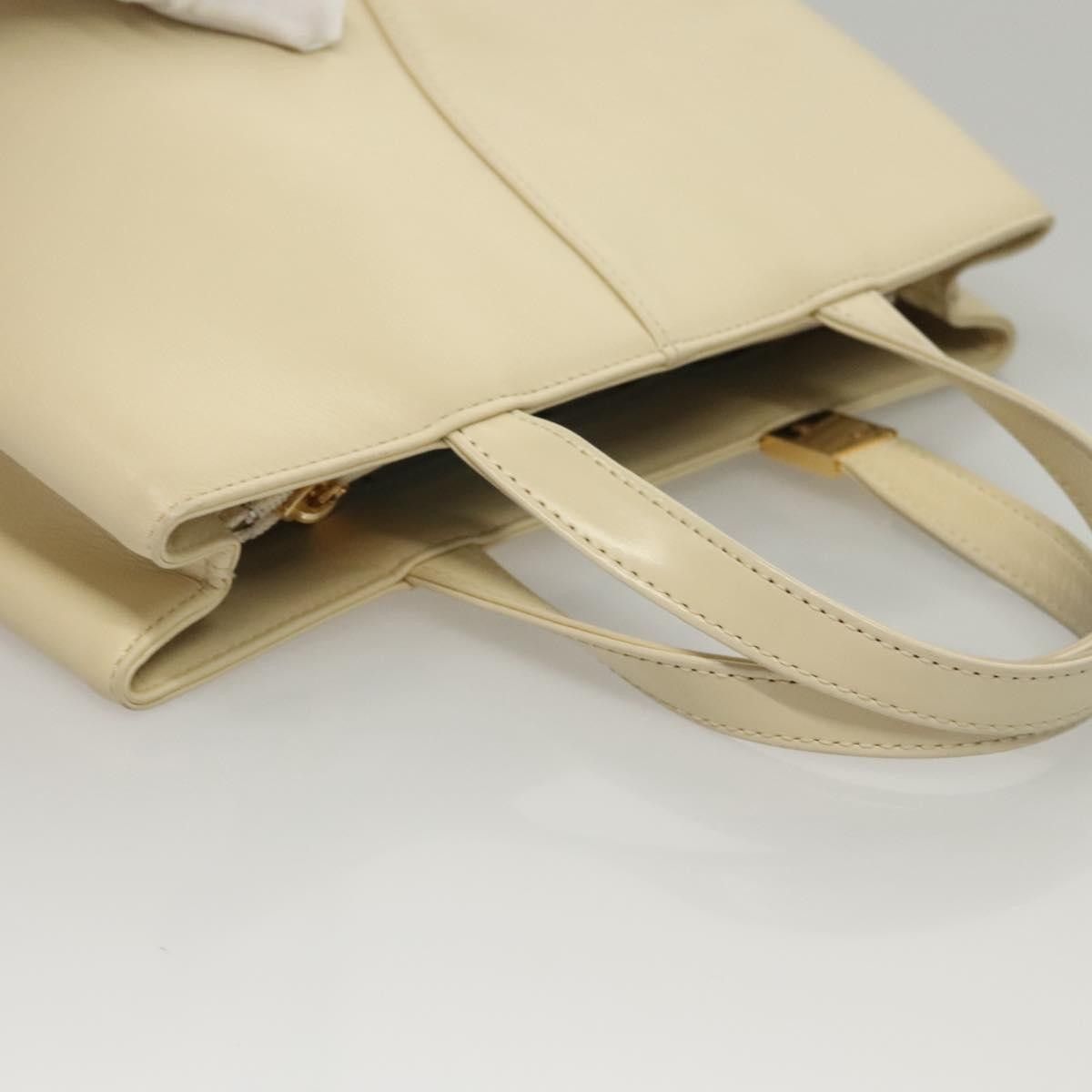 Burberry Burberry Vintage Handbag Leather Size ONE SIZE - 15 Thumbnail