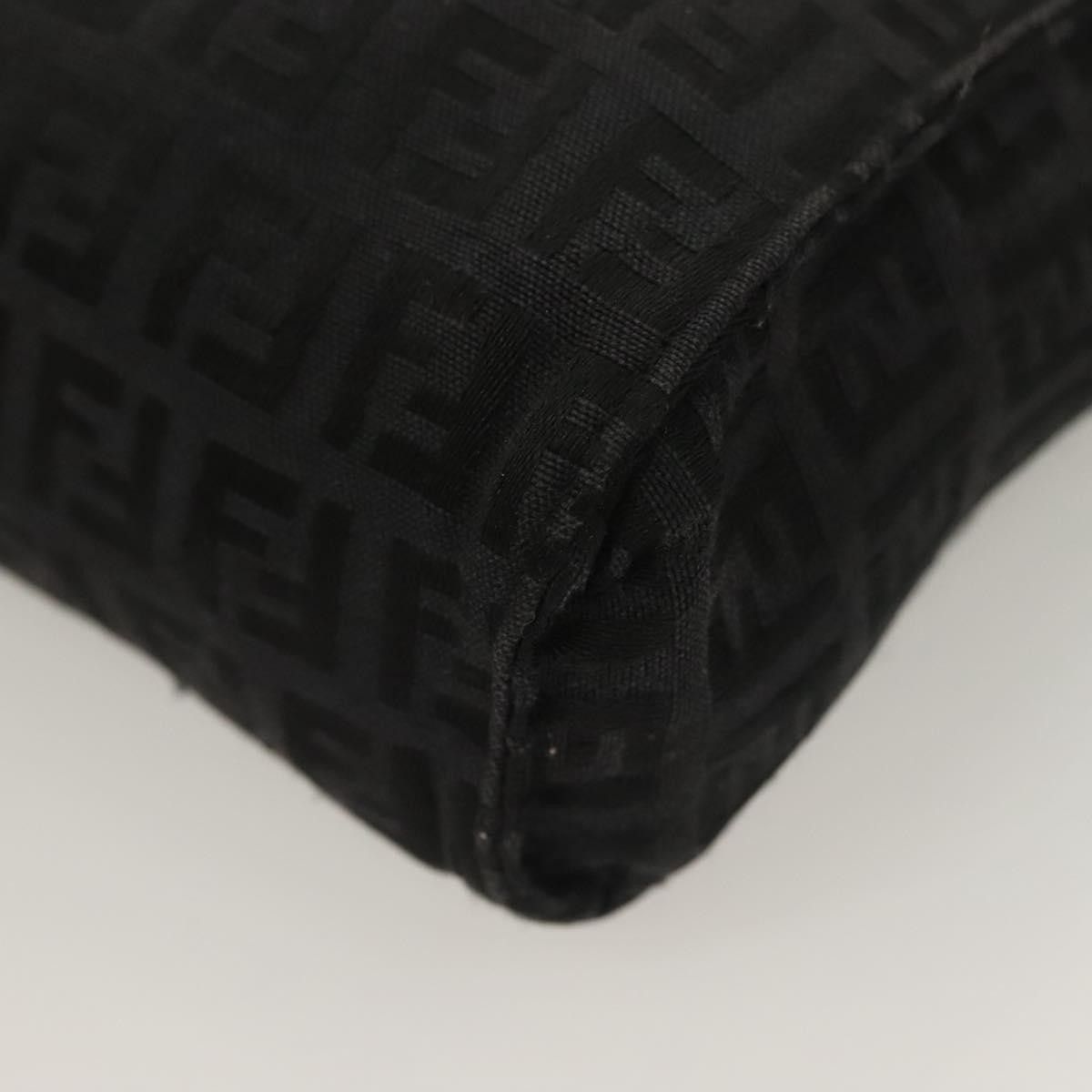 Fendi Fendi FF Logo Pouch Canvas Size ONE SIZE - 11 Thumbnail