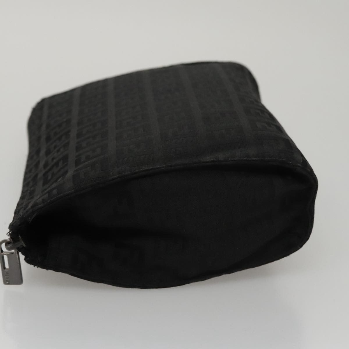 Fendi Fendi FF Logo Pouch Canvas Size ONE SIZE - 3 Thumbnail