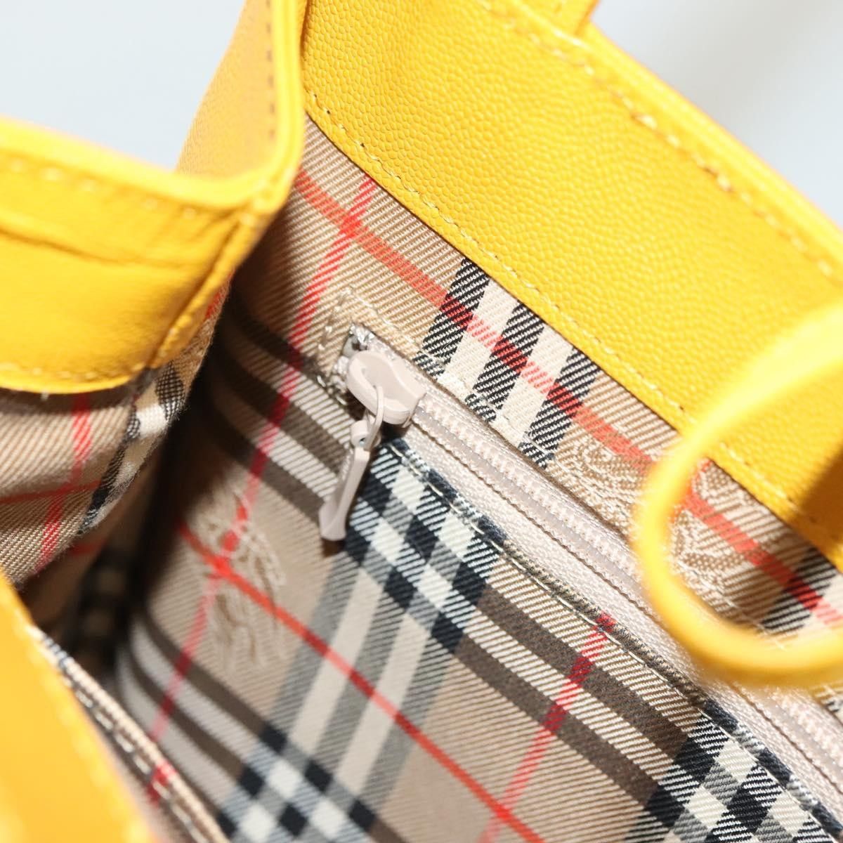 Burberry Burberry Vintage Handbag Leather Size ONE SIZE - 20 Thumbnail