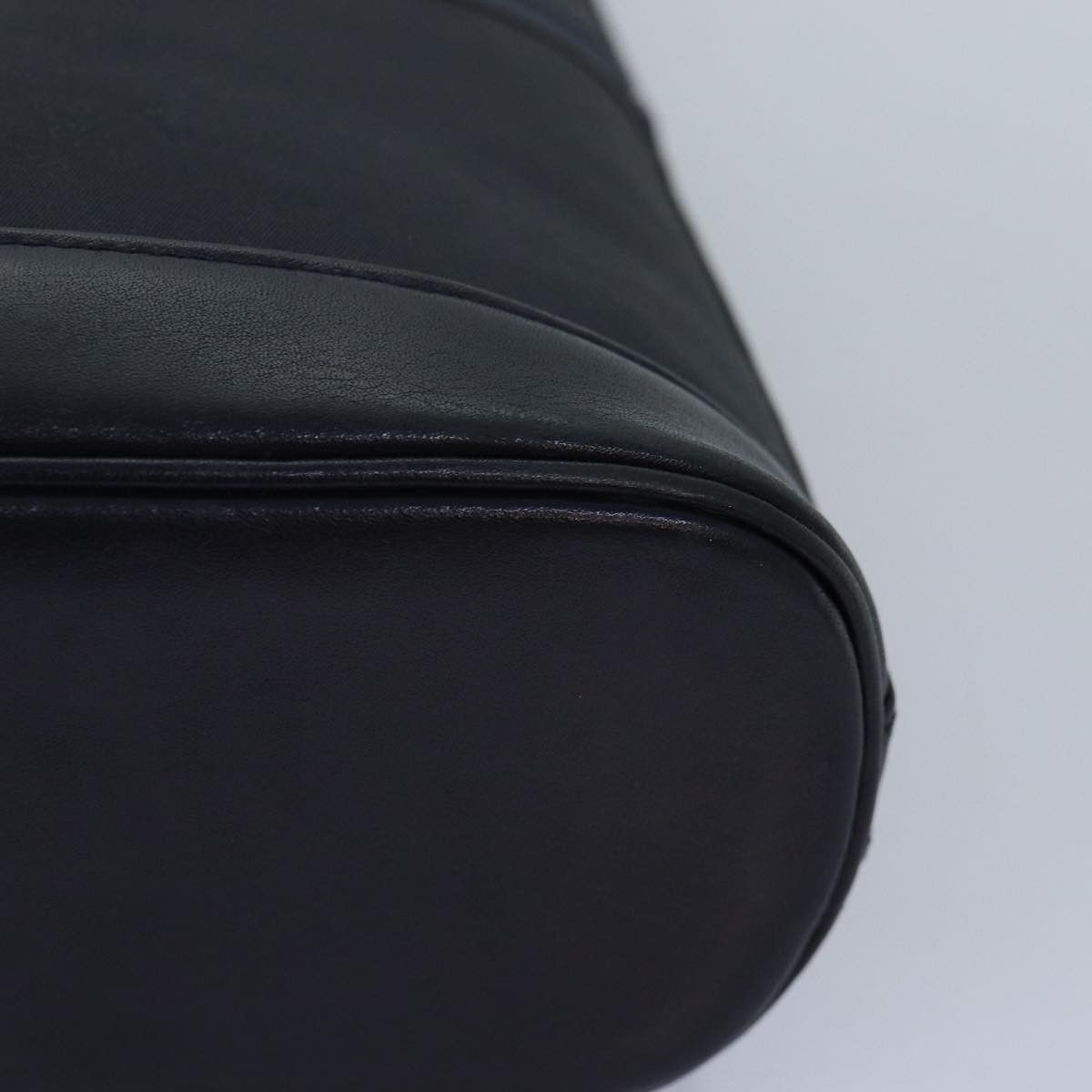 Burberry Burberry Vintage Shoulder Bag Nylon Size ONE SIZE - 9 Thumbnail
