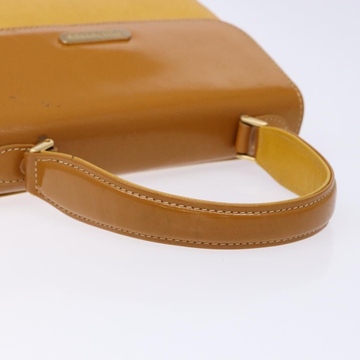 Burberry Burberry Vintage Handbag Leather Size ONE SIZE - 7 Thumbnail