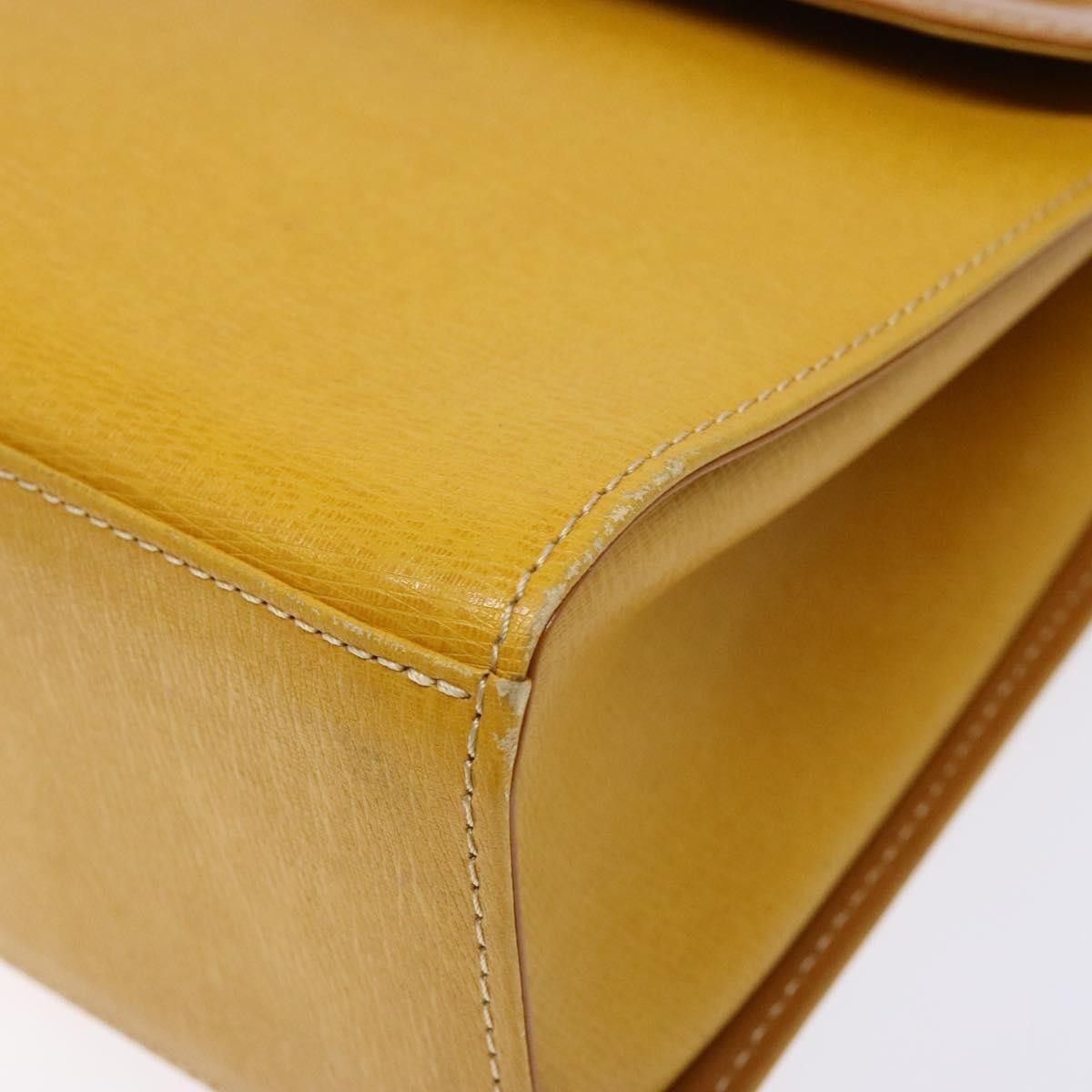 Burberry Burberry Vintage Handbag Leather Size ONE SIZE - 8 Thumbnail