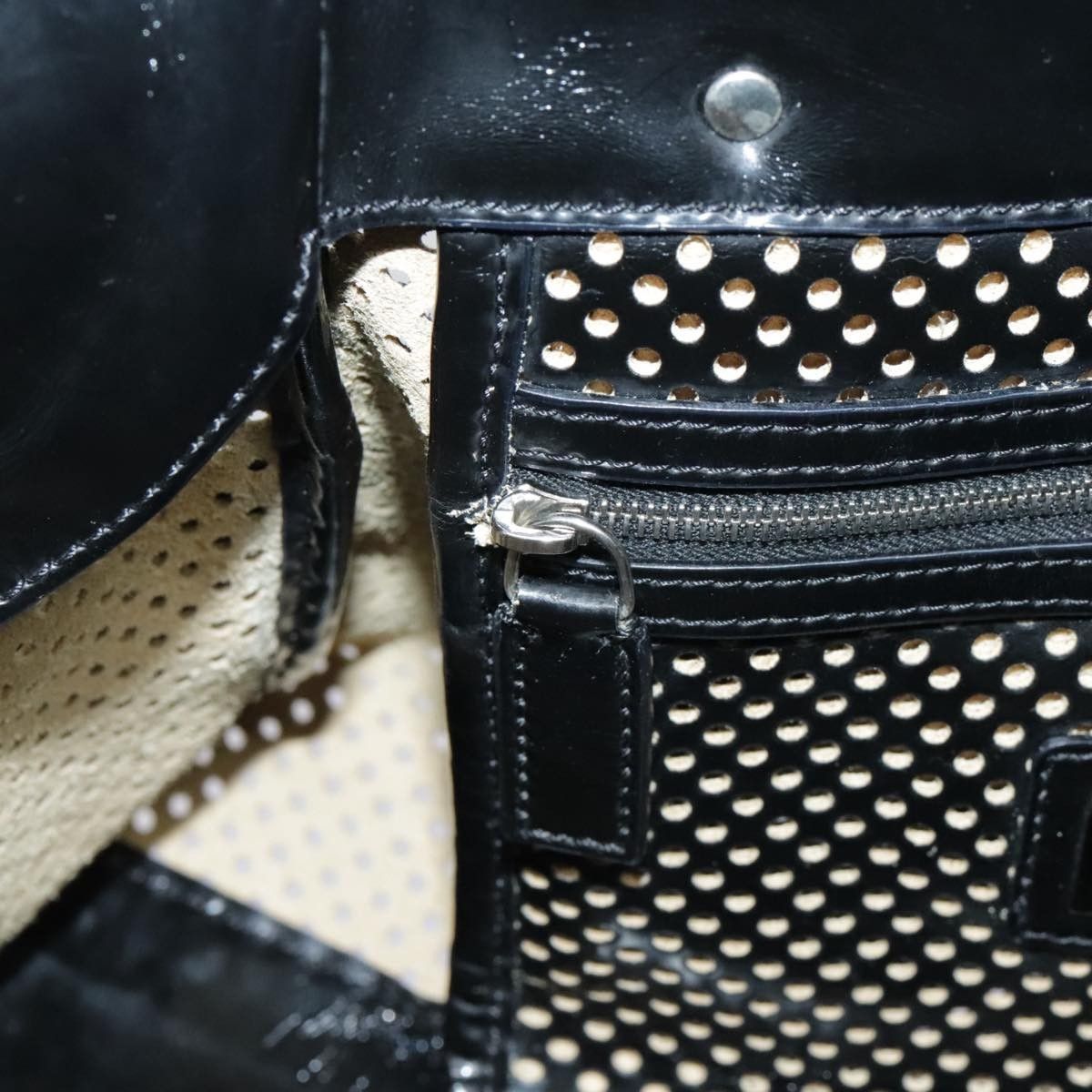 Fendi Fendi Bag Du Jour Perforated Leather Size ONE SIZE - 16 Thumbnail
